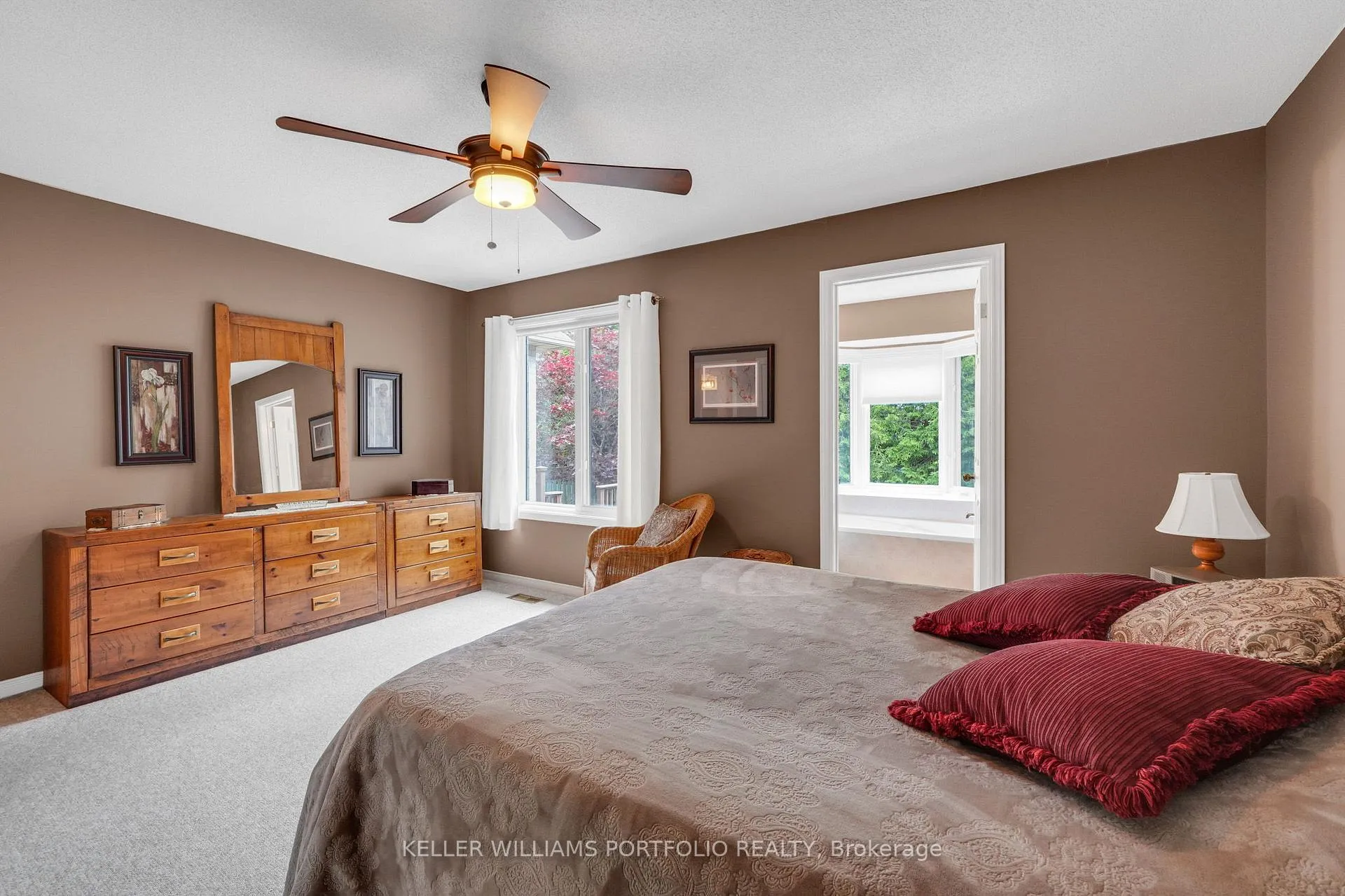 Photo 13 of 1025 Lytton Court, Pickering, Rosebank — HOMEH
