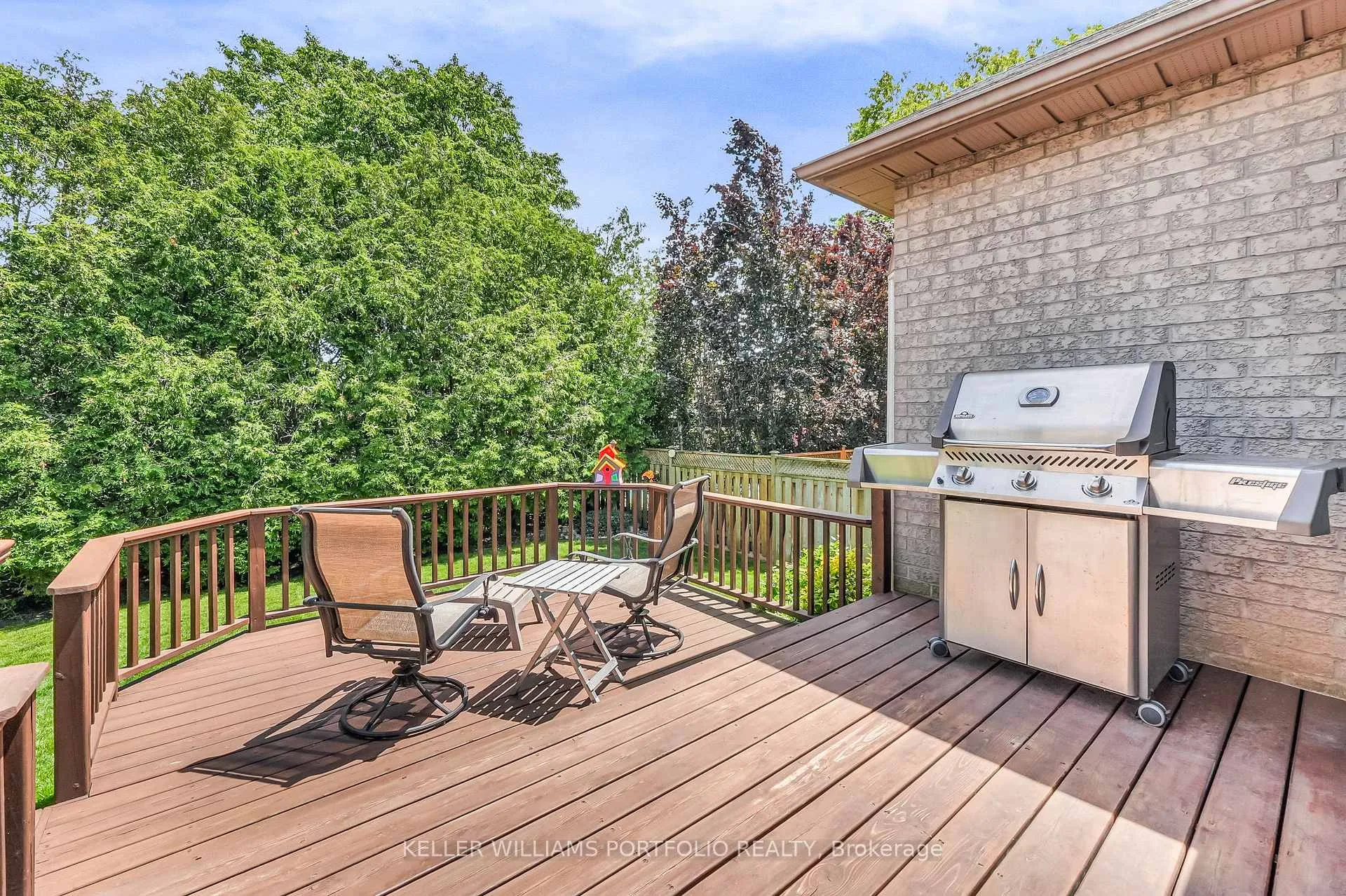 Photo 34 of 1025 Lytton Court, Pickering, Rosebank — HOMEH