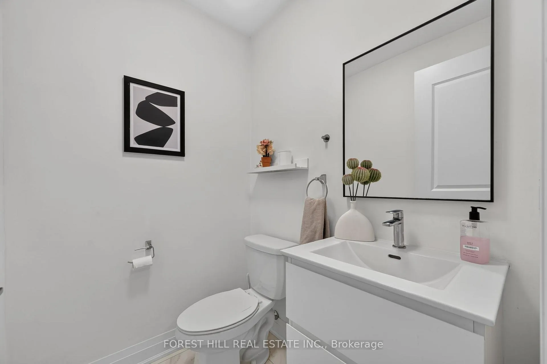 Photo 19 of 96 Salterton Circle, Vaughan, Rural Vaughan — HOMEH