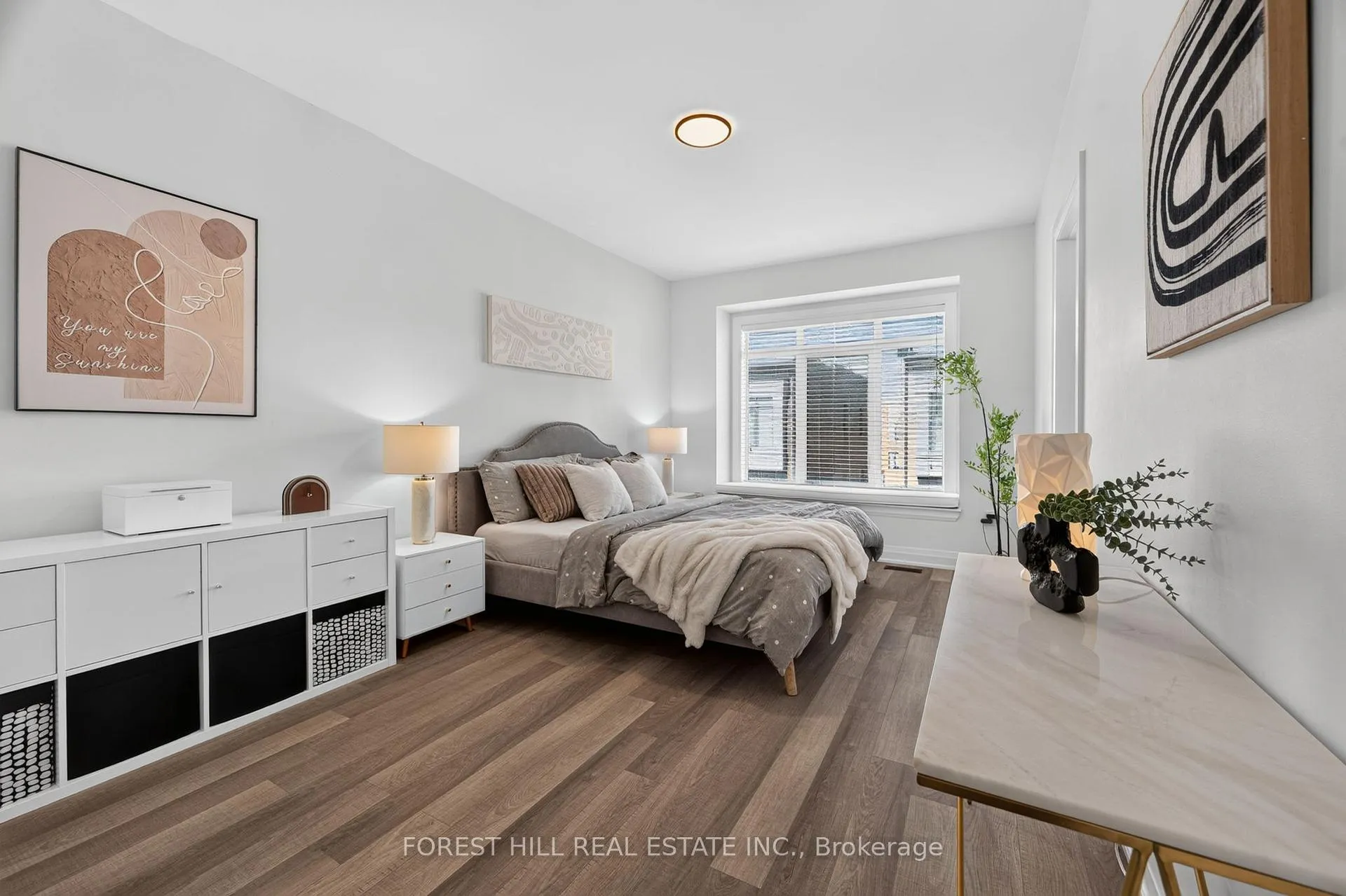 Photo 23 of 96 Salterton Circle, Vaughan, Rural Vaughan — HOMEH