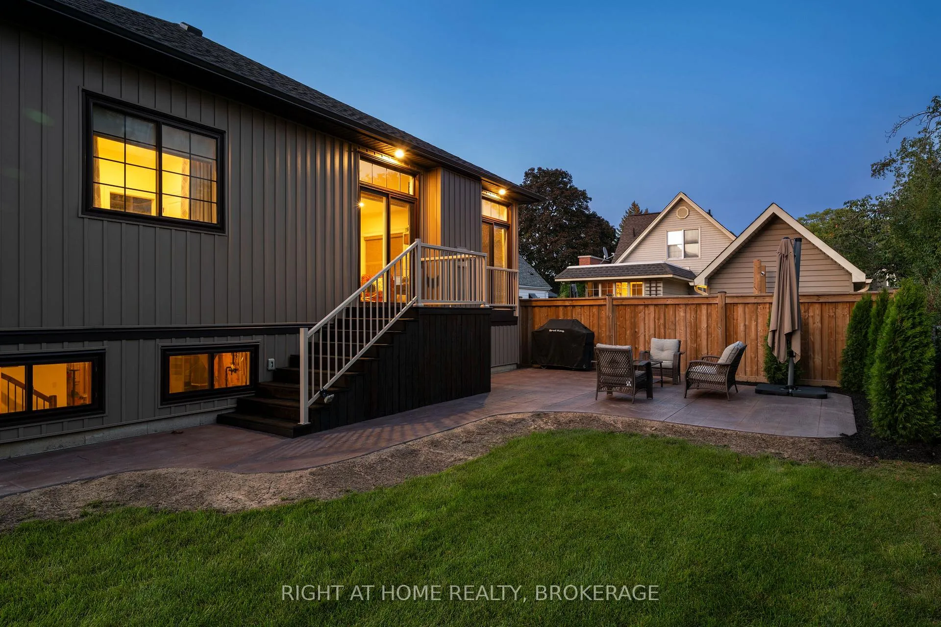 Photo 5 of 32B Dorothy Street, St. Catharines, Lakeport — HOMEH