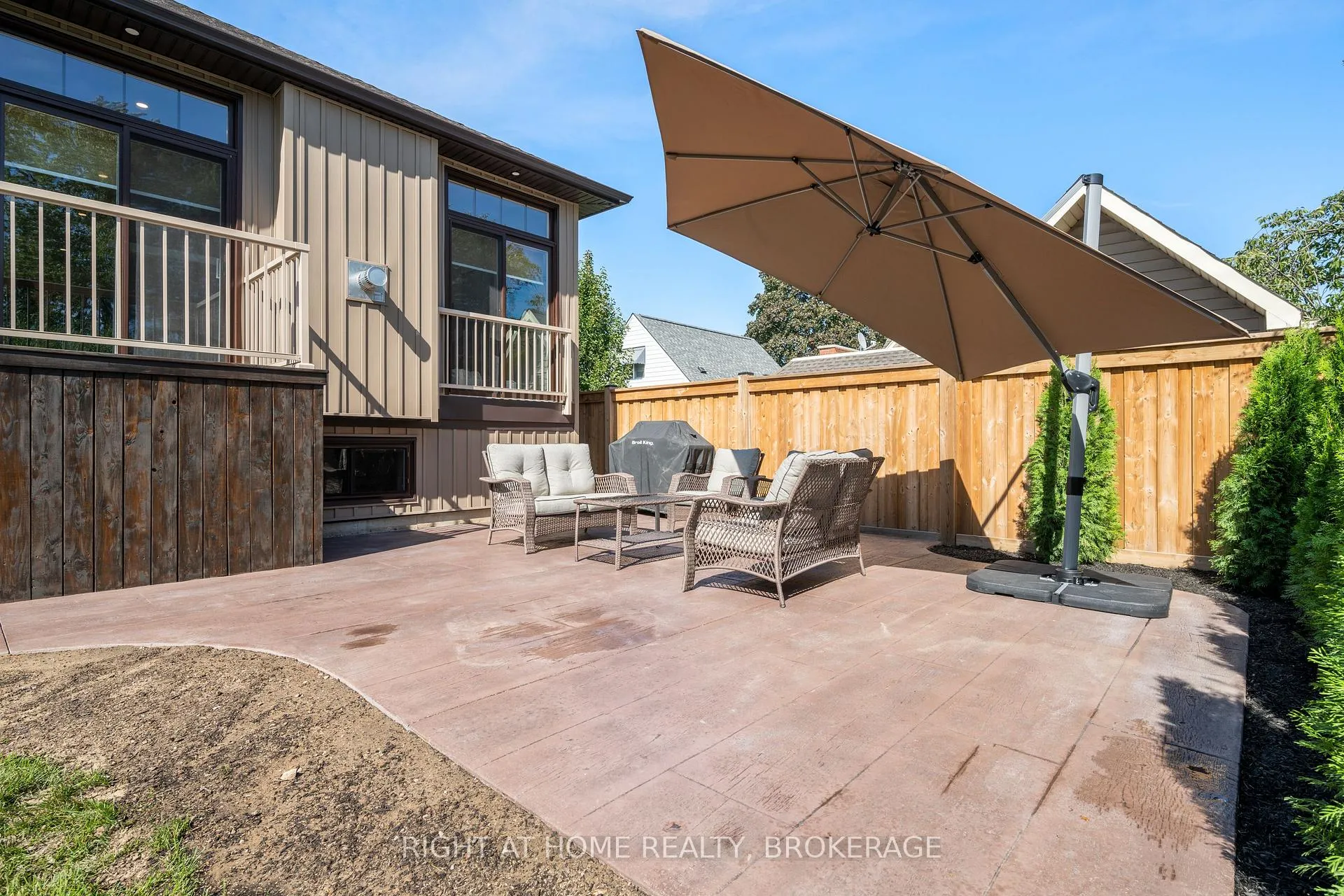Photo 15 of 32B Dorothy Street, St. Catharines, Lakeport — HOMEH