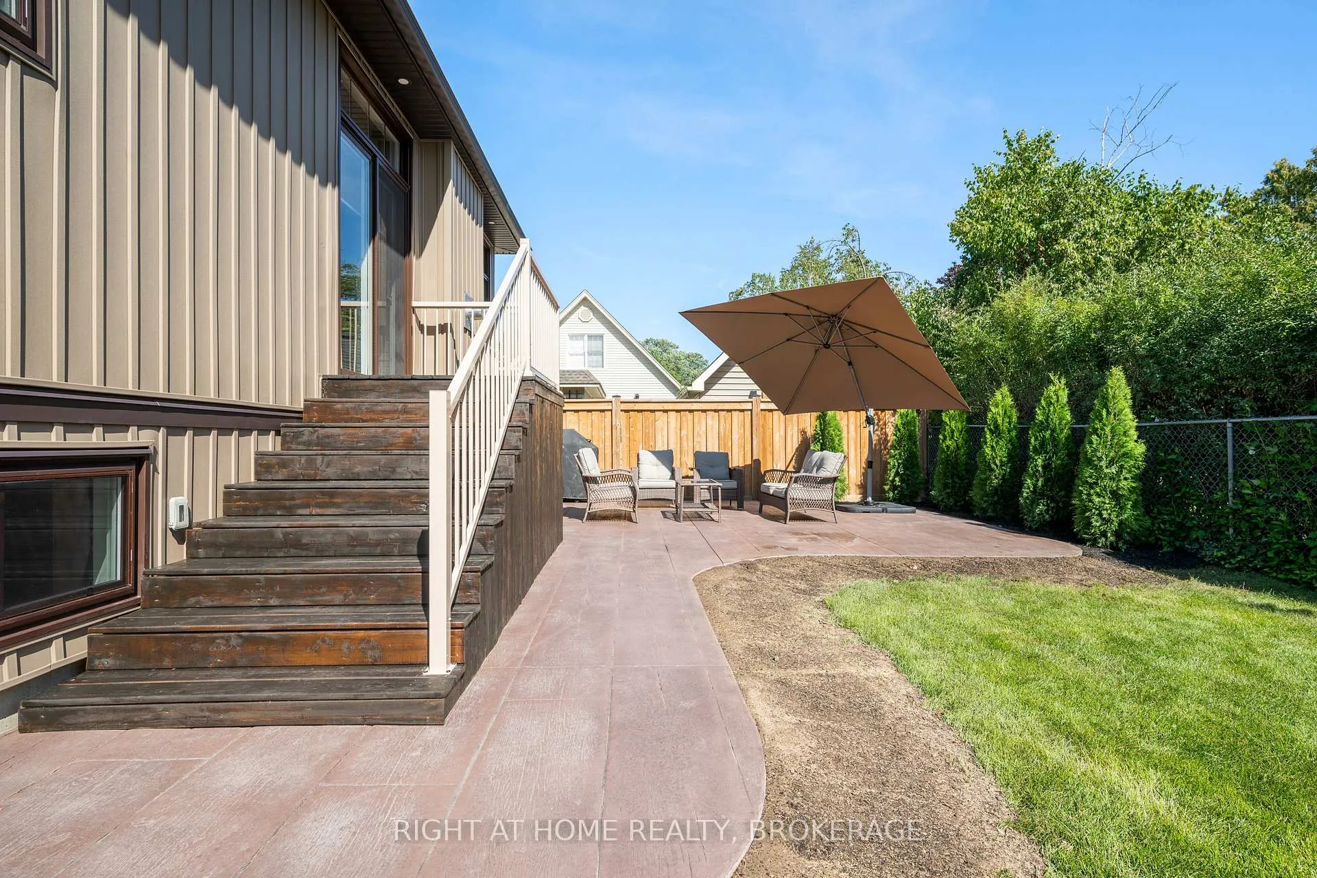 Photo 16 of 32B Dorothy Street, St. Catharines, Lakeport — HOMEH