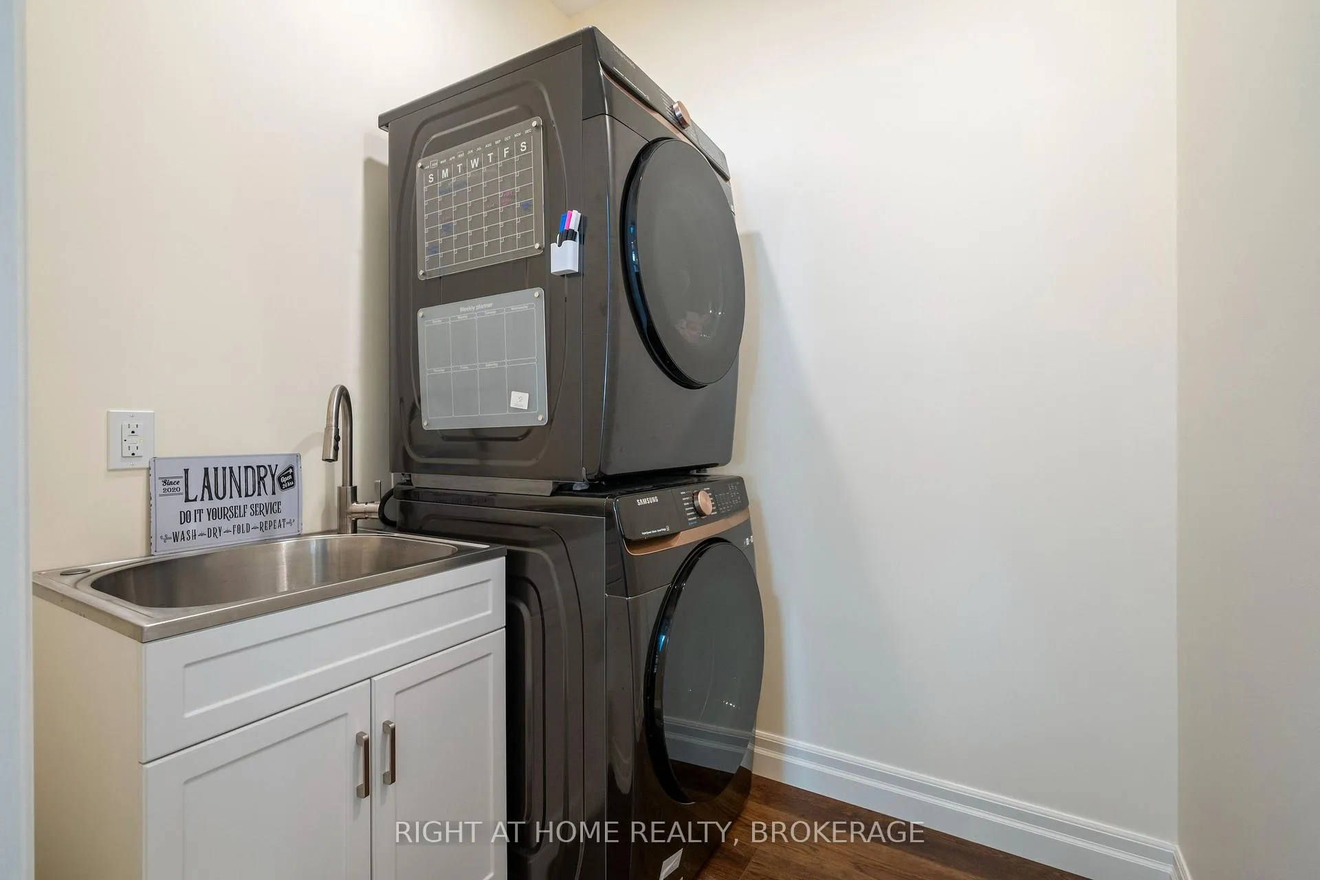 Photo 45 of 32B Dorothy Street, St. Catharines, Lakeport — HOMEH