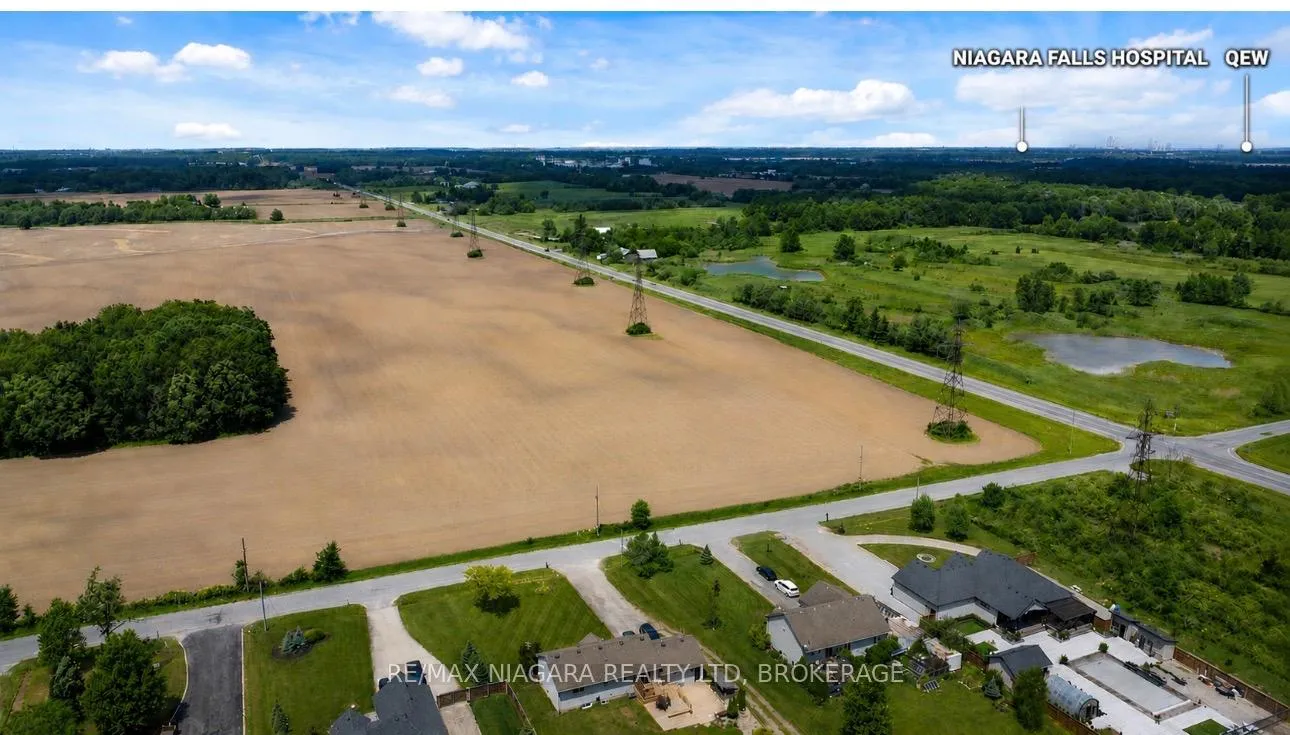 Photo 51 of 661 Carl Road, Welland, Cooks Mills — HOMEH