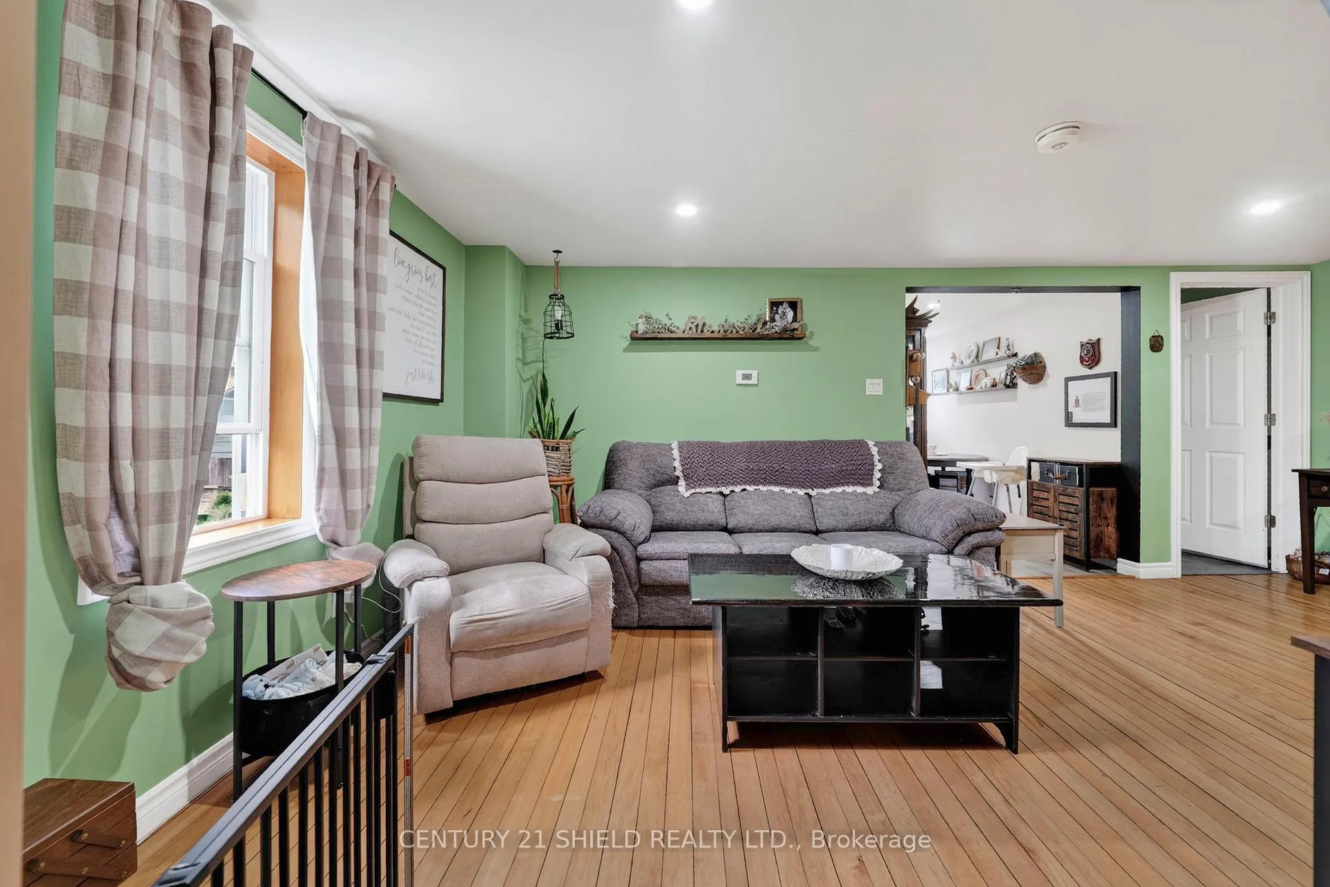 Photo 5 of 21149 Concession 5 Road, South Glengarry, South Glengarry (Lancaster) Twp — HOMEH