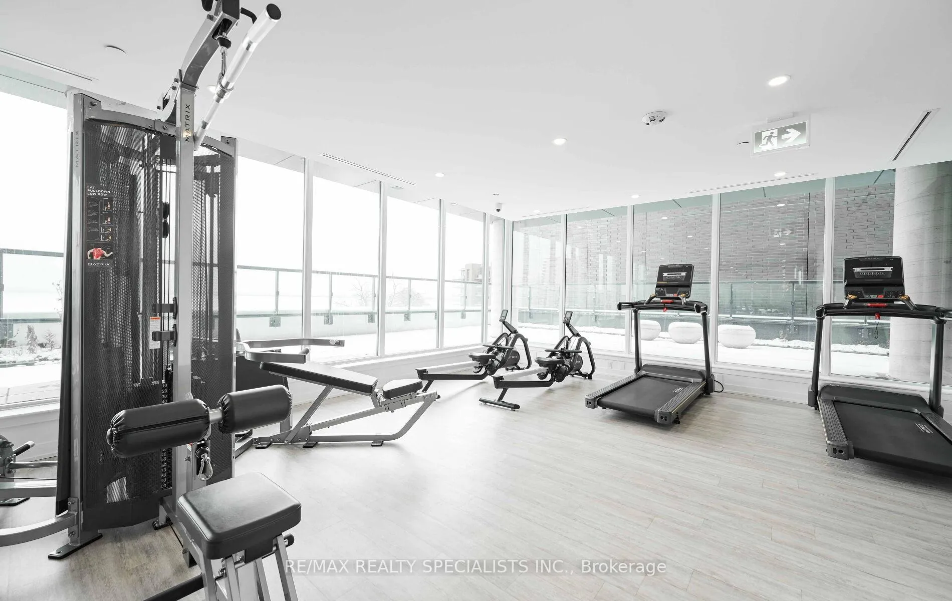 Photo 11 of Unit 507, 370 Martha Street, Burlington, Brant — HOMEH