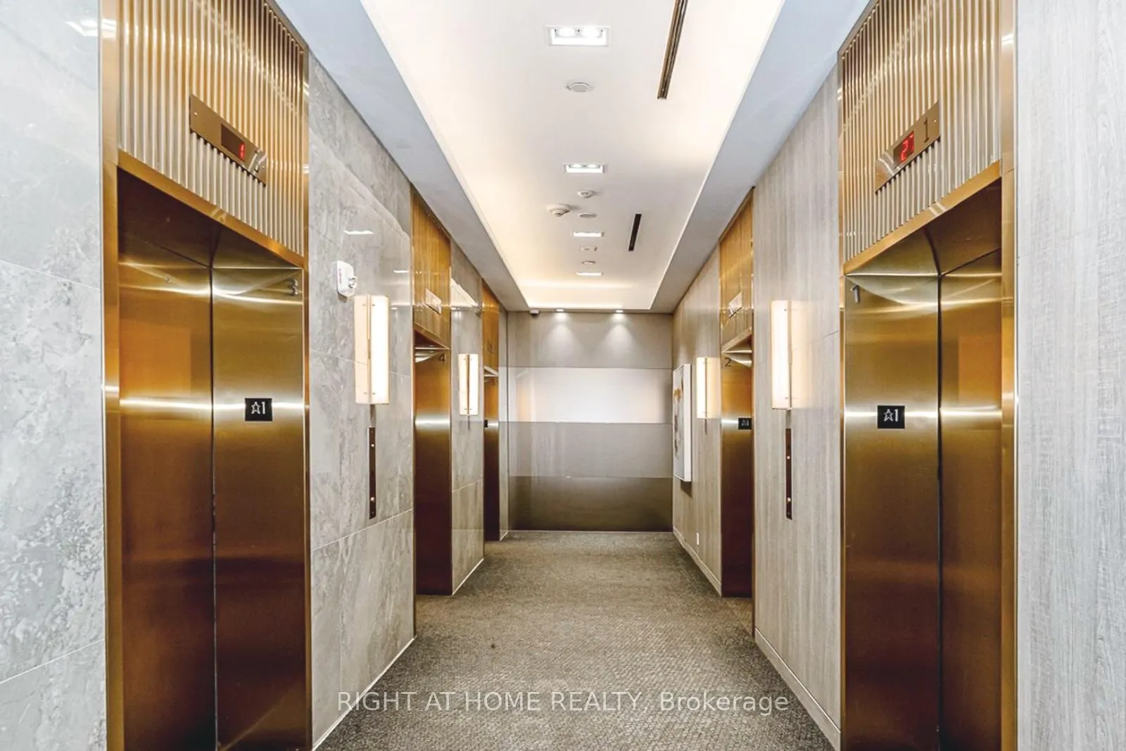 Photo 7 of Unit 5608, 950 Portage Parkway, Vaughan, Vaughan Corporate Centre — HOMEH