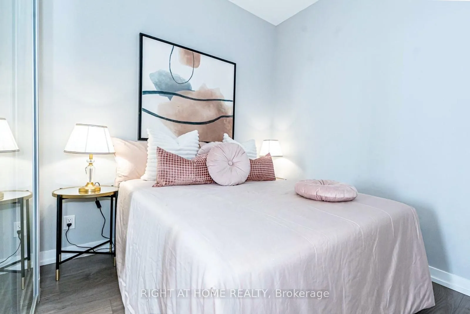 Photo 22 of Unit 5608, 950 Portage Parkway, Vaughan, Vaughan Corporate Centre — HOMEH