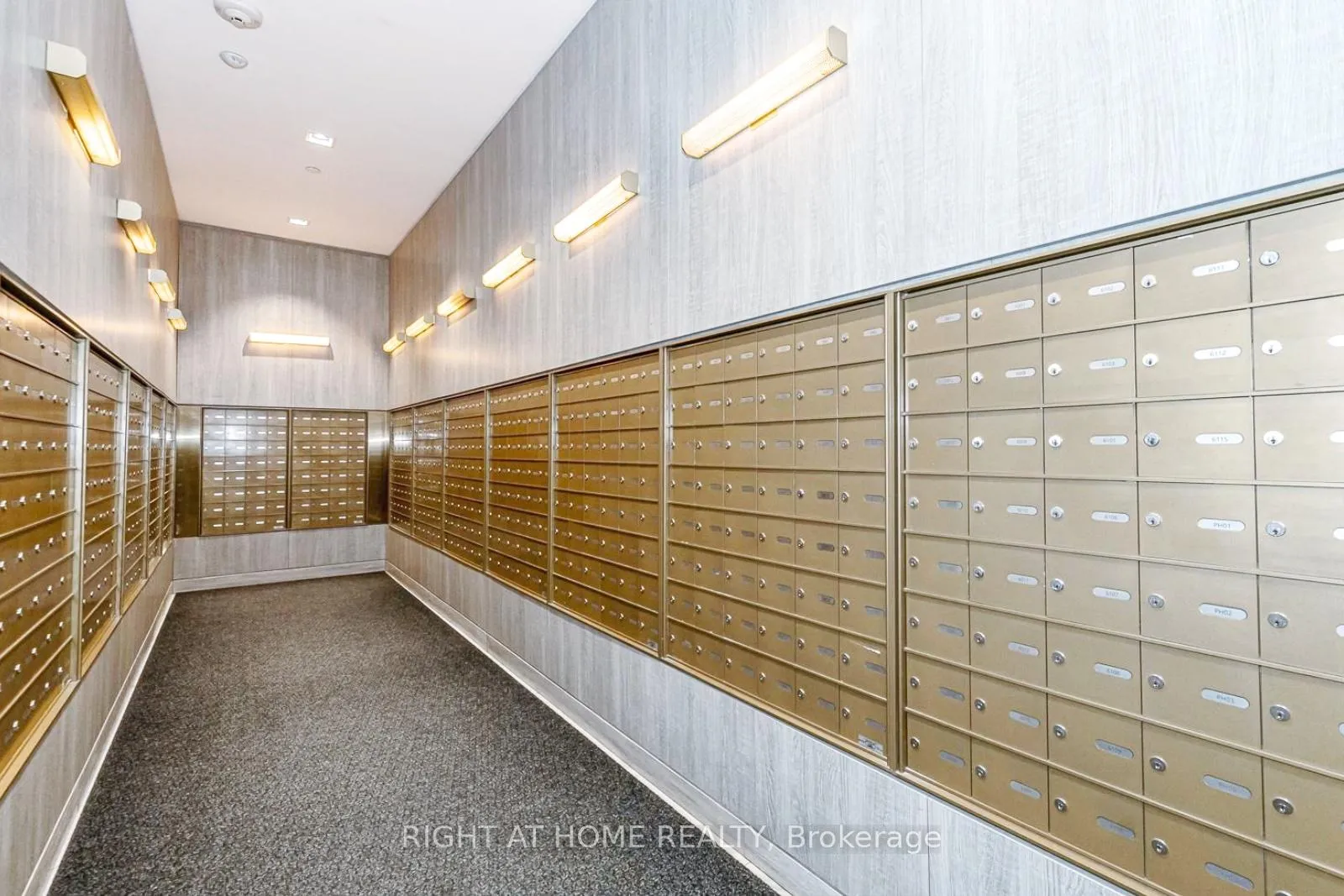 Photo 29 of Unit 5608, 950 Portage Parkway, Vaughan, Vaughan Corporate Centre — HOMEH