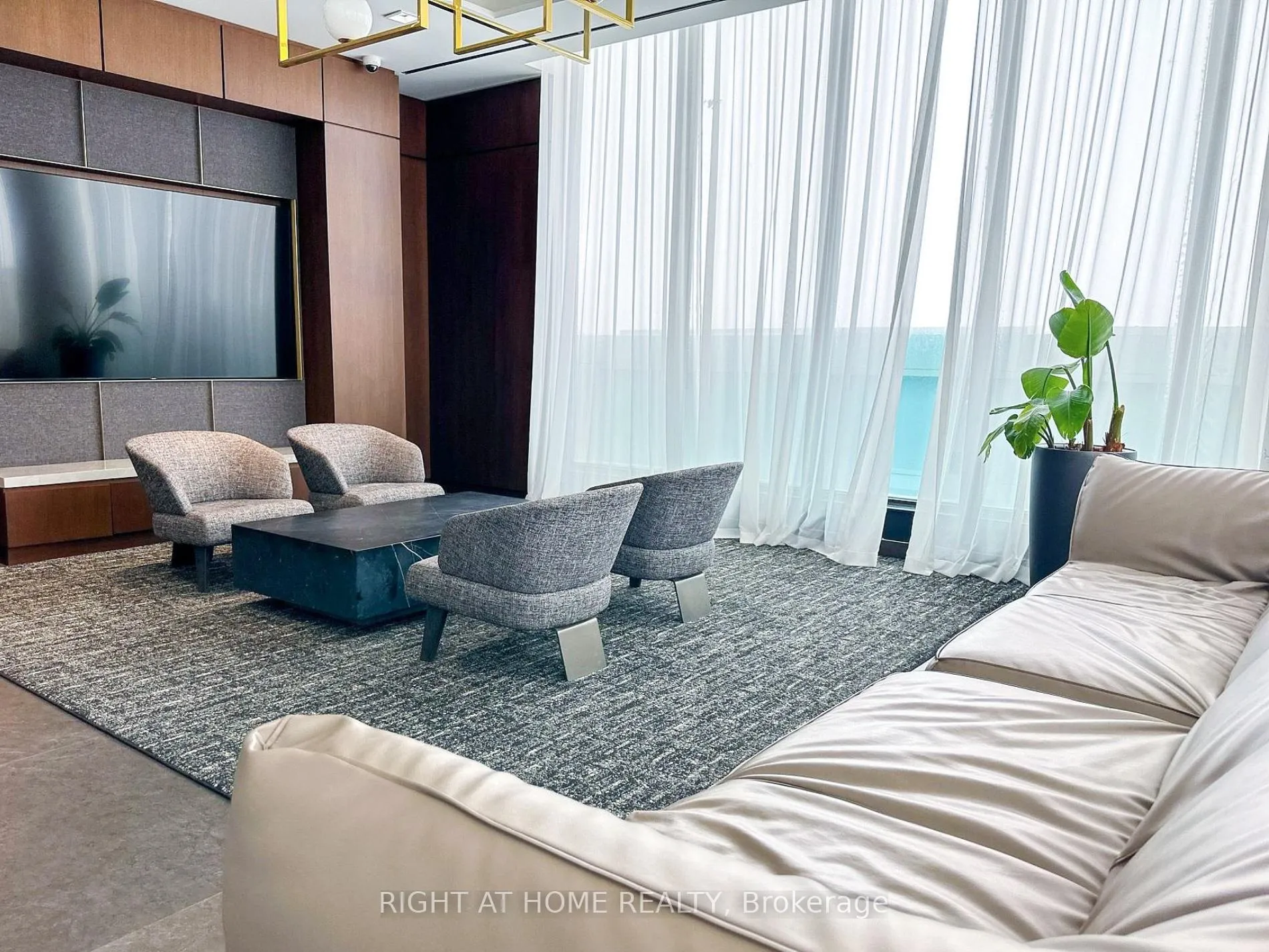Photo 31 of Unit 5608, 950 Portage Parkway, Vaughan, Vaughan Corporate Centre — HOMEH