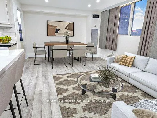 Photo 14 of Unit SPH8, 3700 Kaneff Crescent, Mississauga, Mississauga Valleys — HOMEH