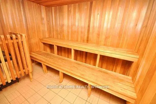 Photo 26 of Unit SPH8, 3700 Kaneff Crescent, Mississauga, Mississauga Valleys — HOMEH