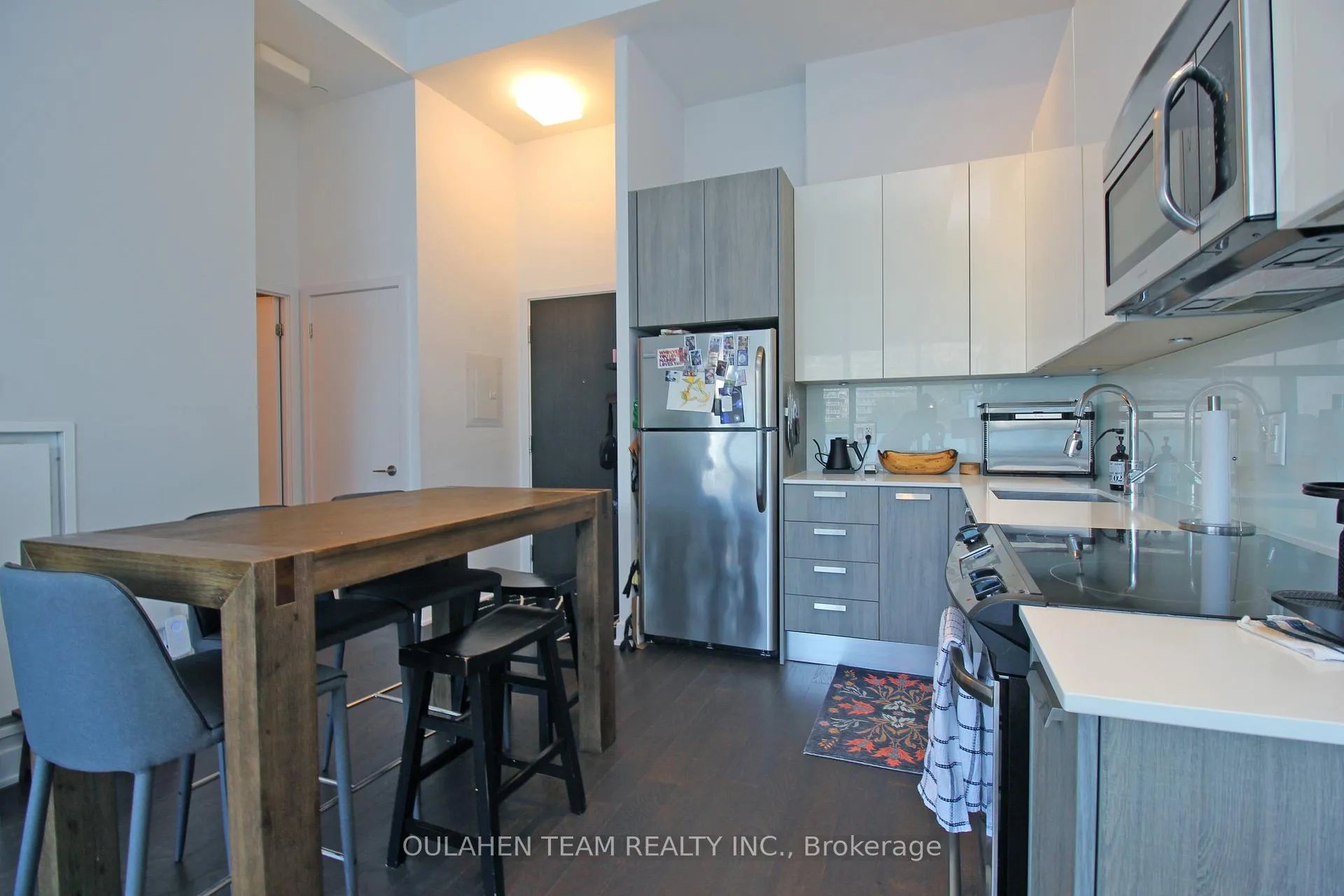 Photo 5 of Unit 603, 1815 Yonge Street, Toronto, Mount Pleasant West — HOMEH