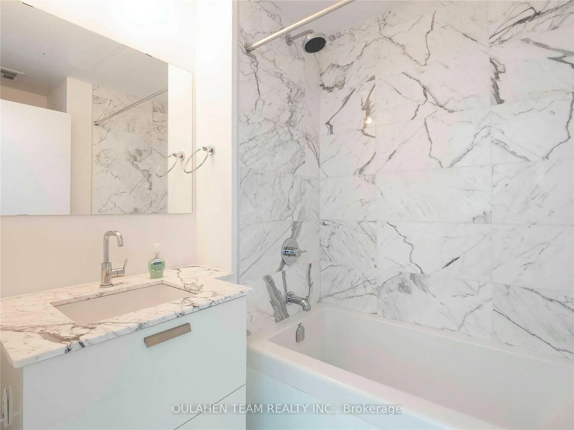 Photo 9 of Unit 603, 1815 Yonge Street, Toronto, Mount Pleasant West — HOMEH