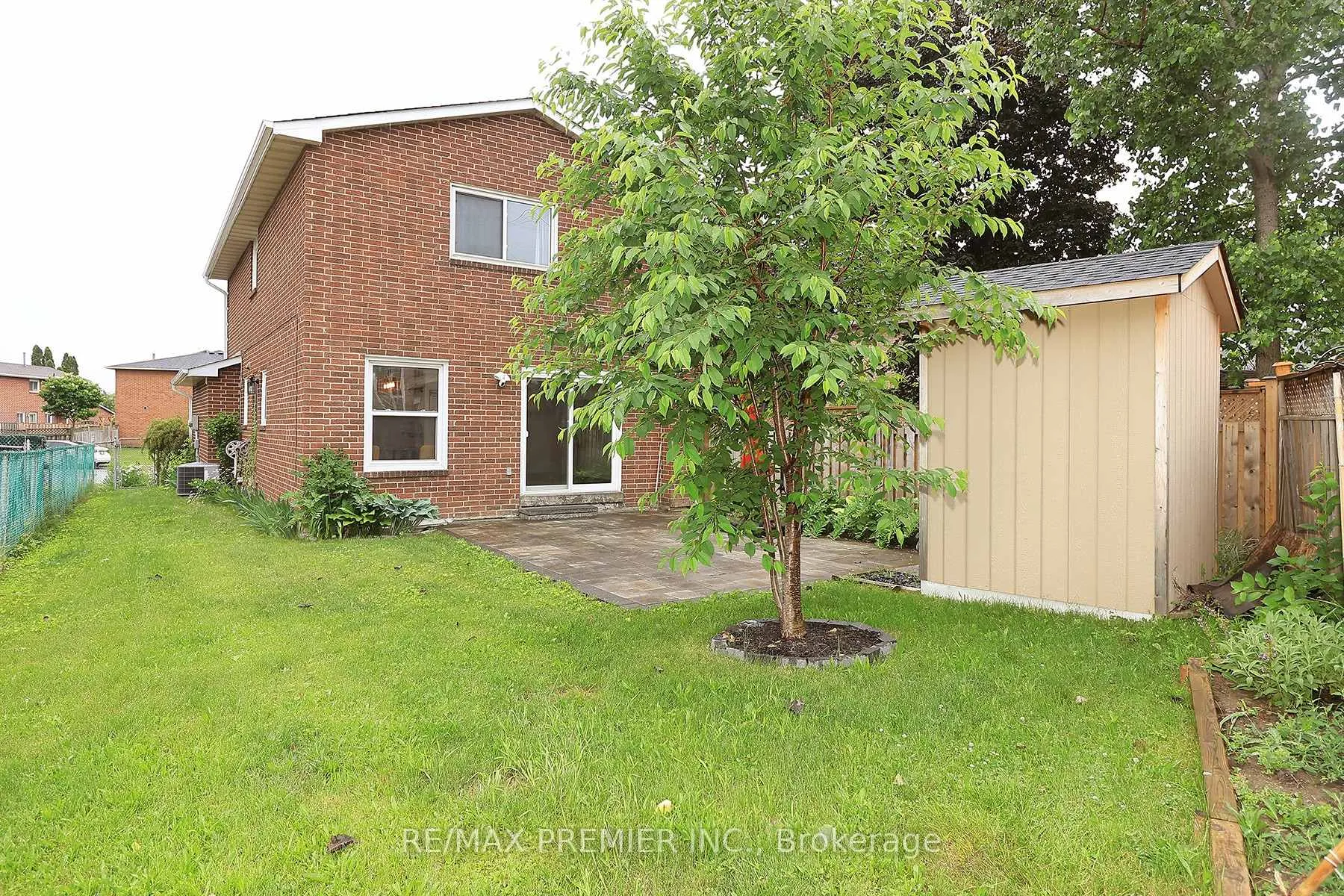 Photo 24 of 27 Prairie Dunes Place, Vaughan, Glen Shields — HOMEH
