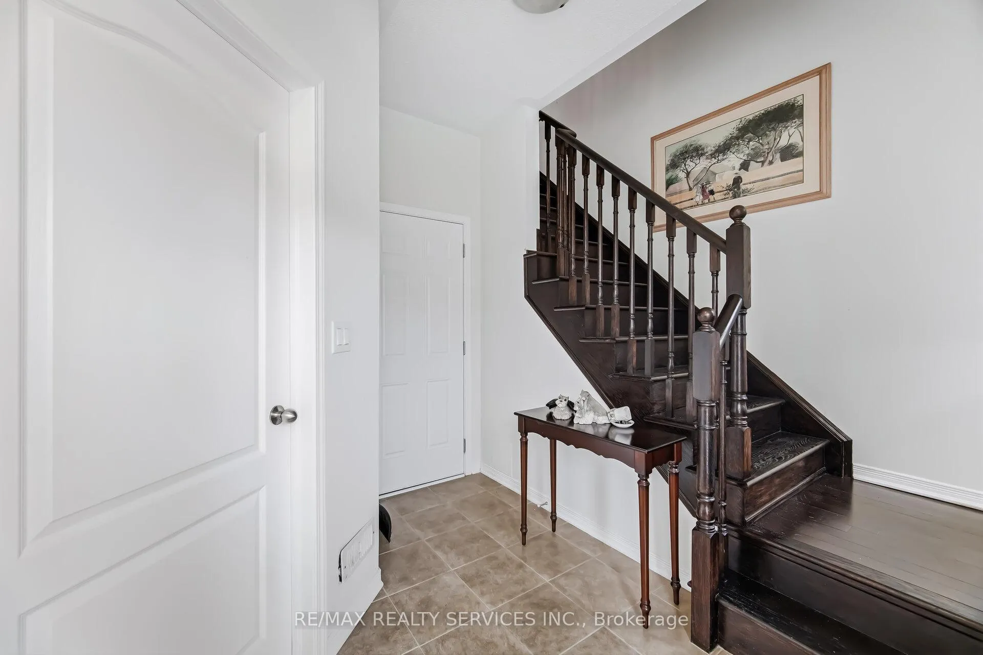 Photo 10 of 3 Alnwick Avenue, Caledon, Rural Caledon — HOMEH