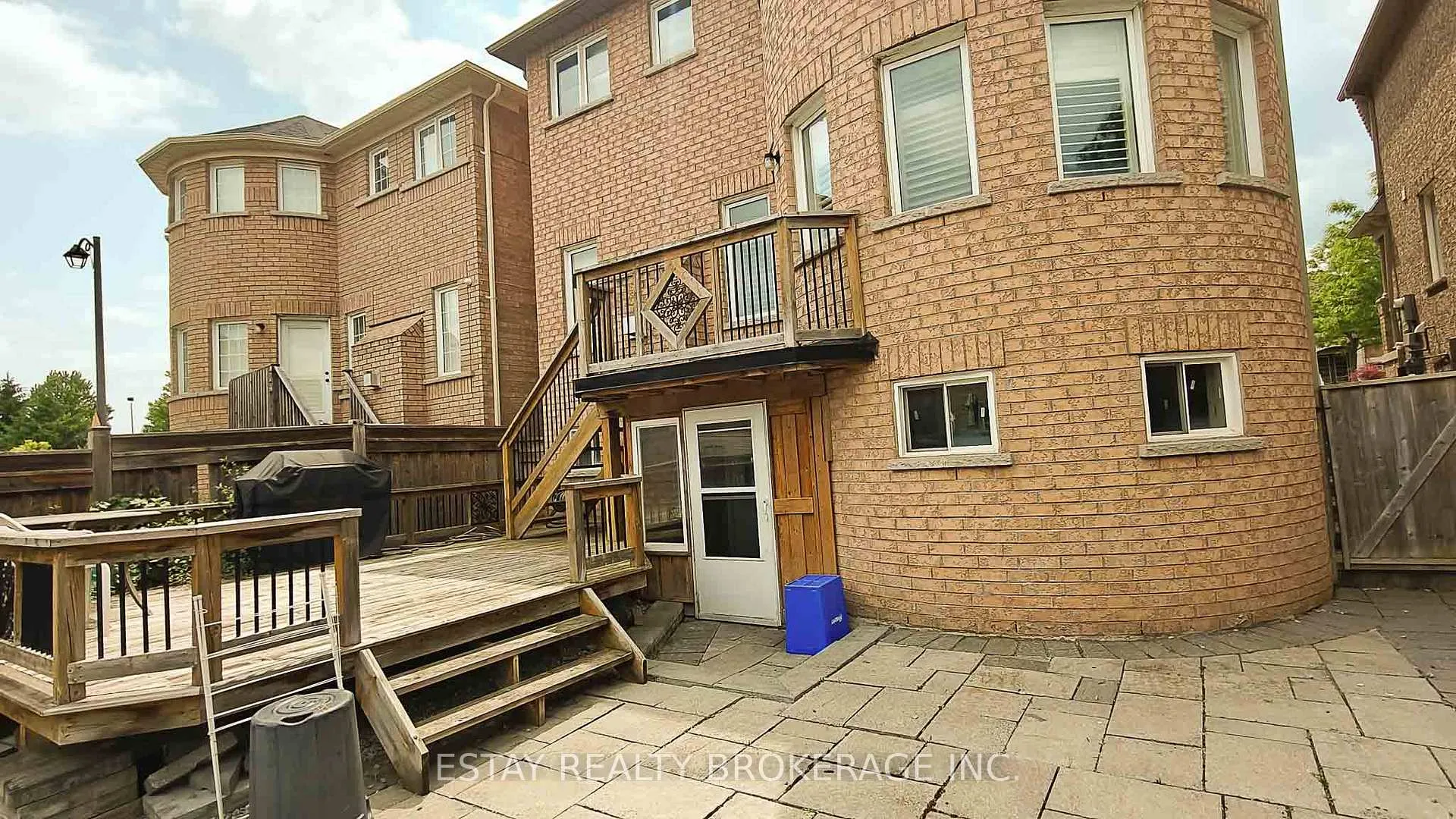Photo 1 of Unit Basement, 6 Reynolds Crescent, Aurora, Bayview Northeast — HOMEH