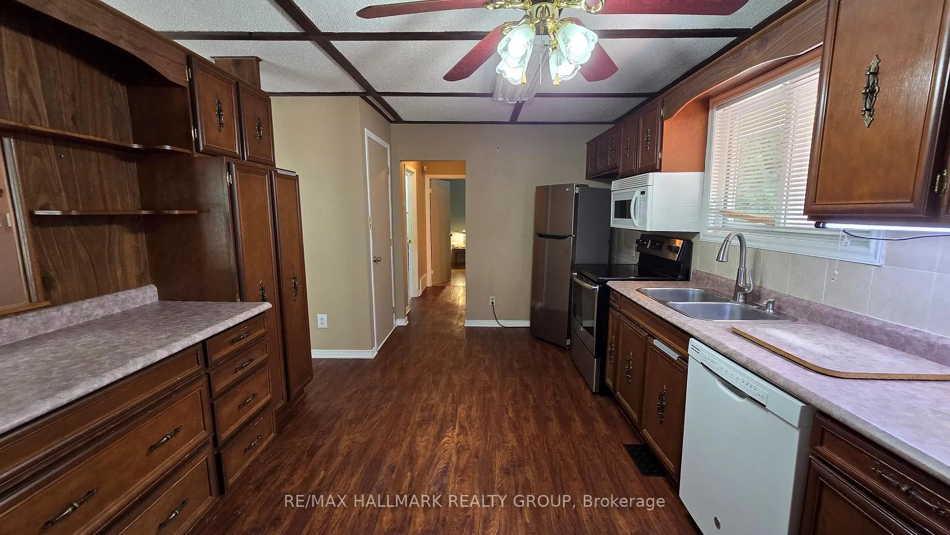 Photo 14 of 266 Baldwin Street, Ottawa, Constance Bay — HOMEH