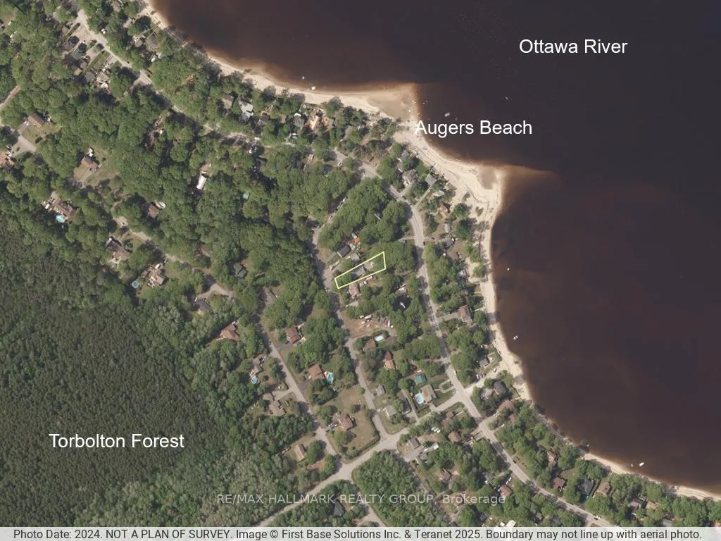 Photo 39 of 266 Baldwin Street, Ottawa, Constance Bay — HOMEH