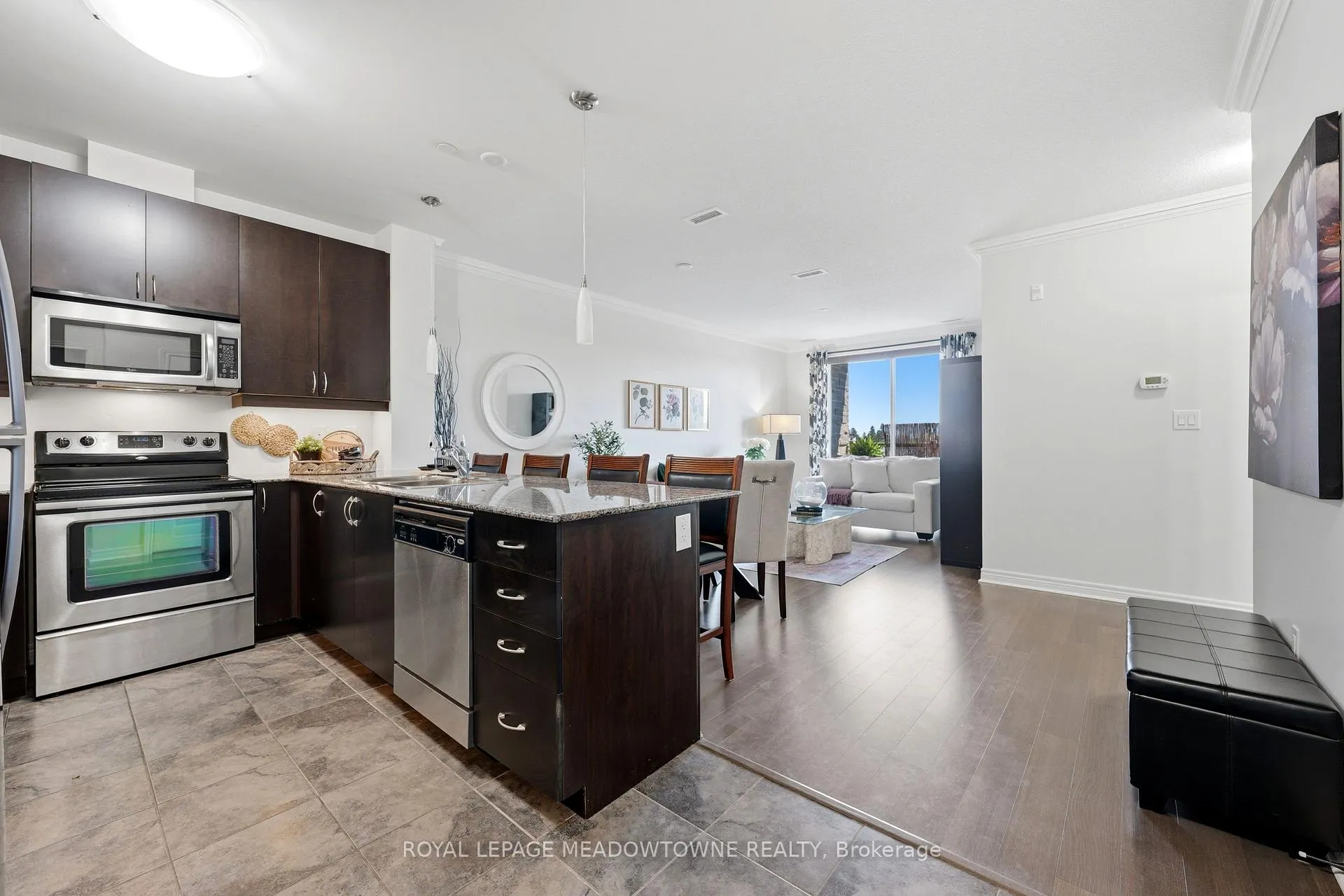 Photo 5 of Unit 308, 383 Main Street E, Milton, Old Milton — HOMEH