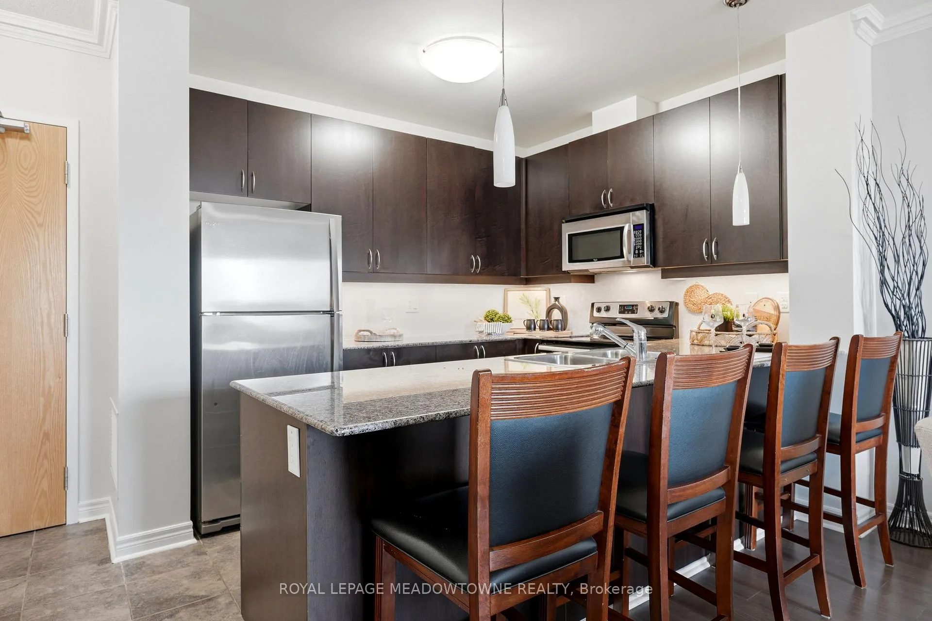 Photo 7 of Unit 308, 383 Main Street E, Milton, Old Milton — HOMEH