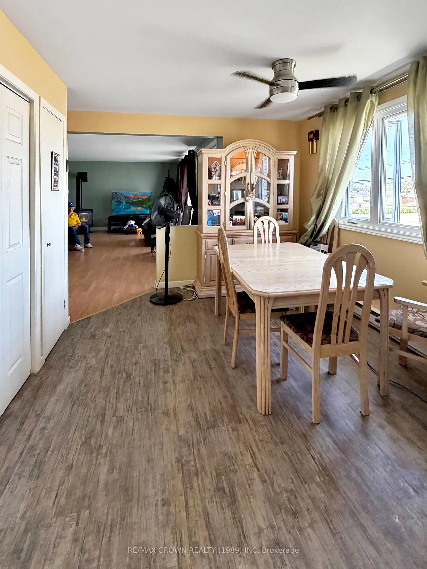 Photo 10 of 117 Brunetville Road, Kapuskasing — HOMEH