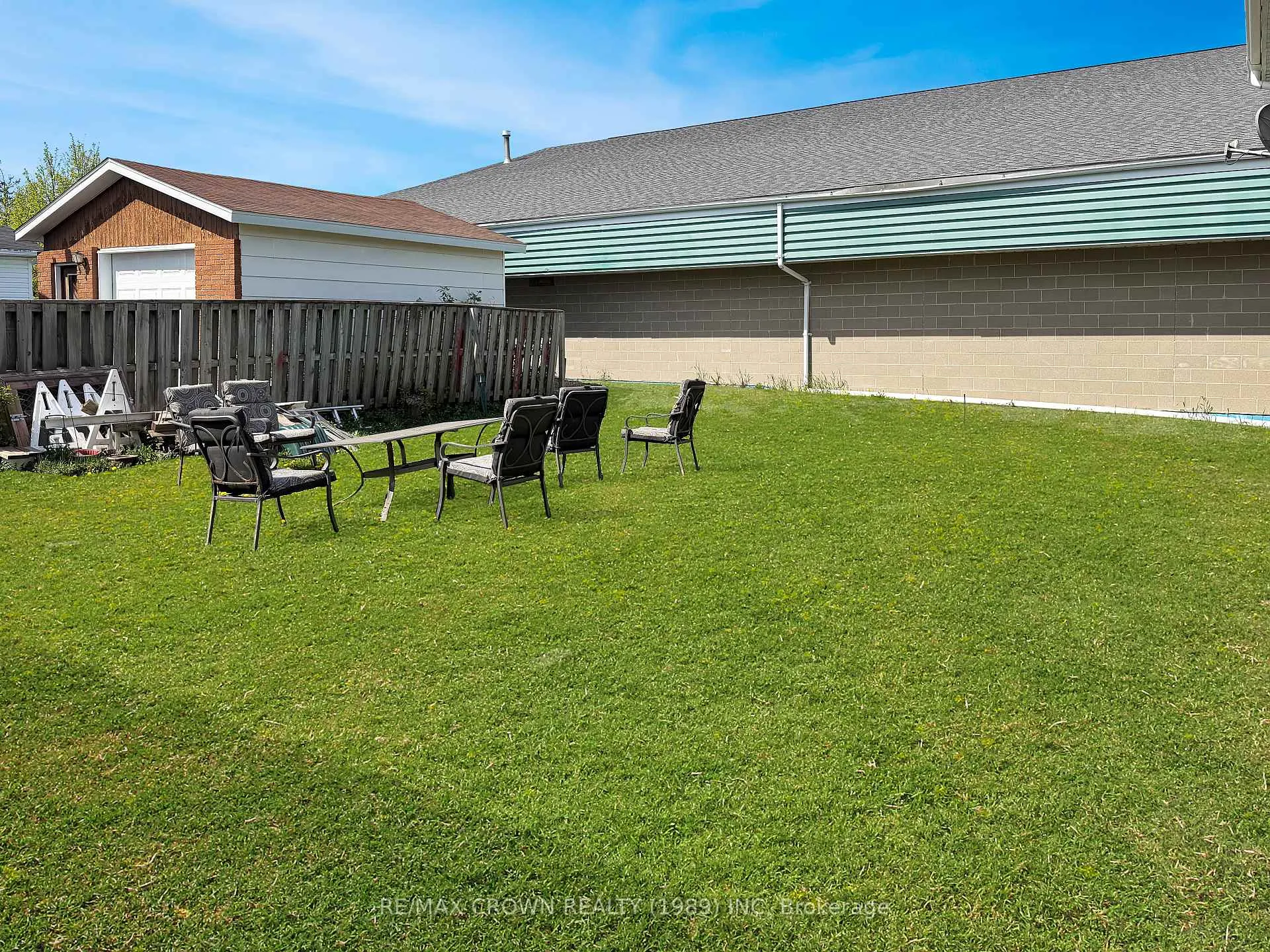 Photo 42 of 117 Brunetville Road, Kapuskasing — HOMEH