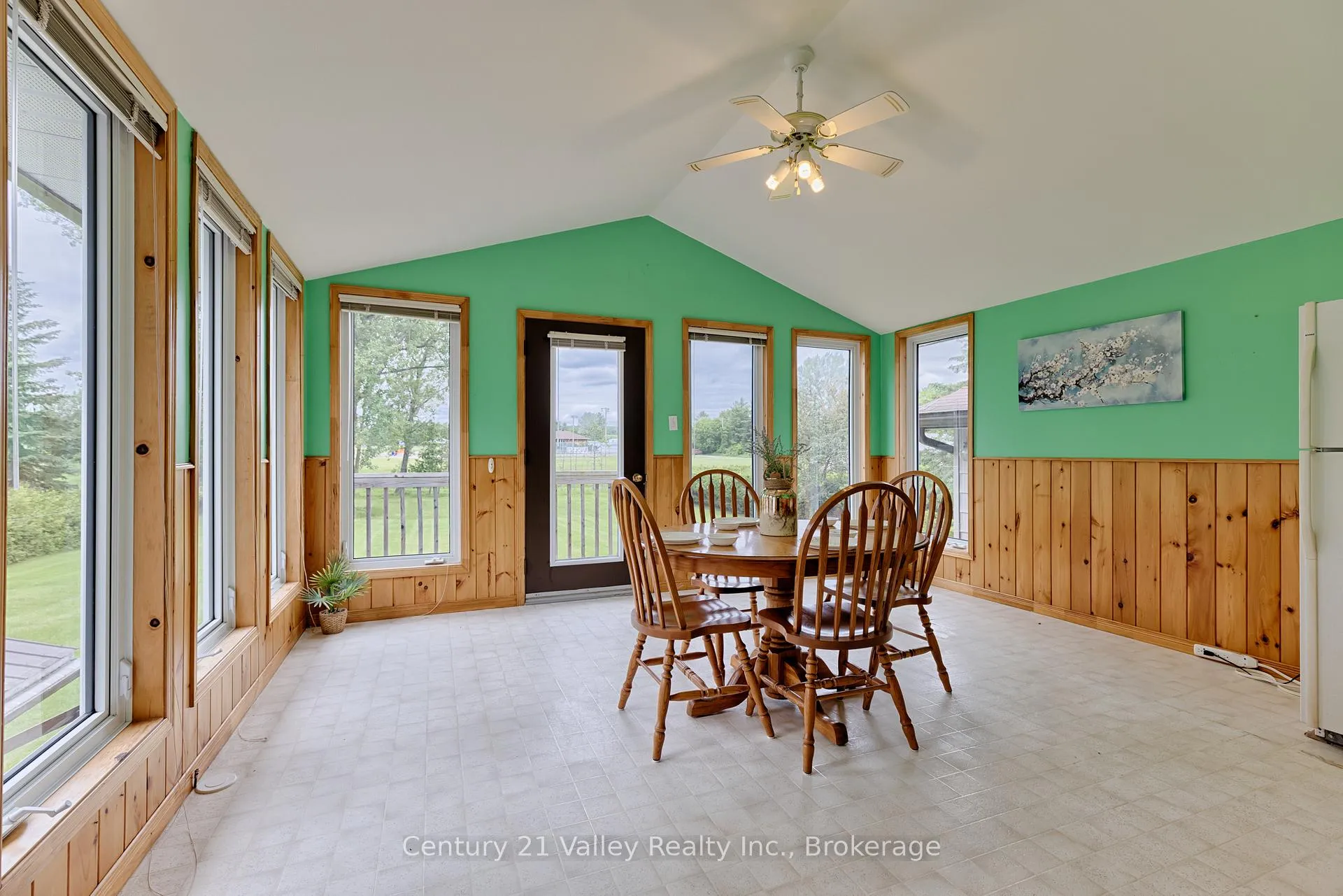 Photo 10 of 32 Foymount Road, Bonnechere Valley, Eganville/Bonnechere Twp — HOMEH