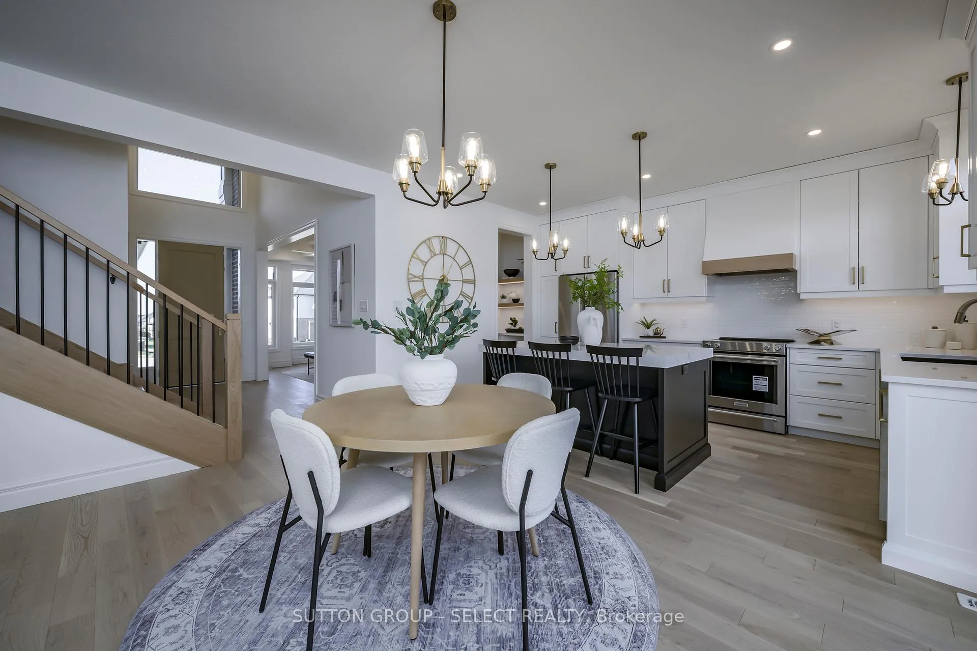 Photo 8 of 210 Harvest Lane, Thames Centre, Dorchester — HOMEH