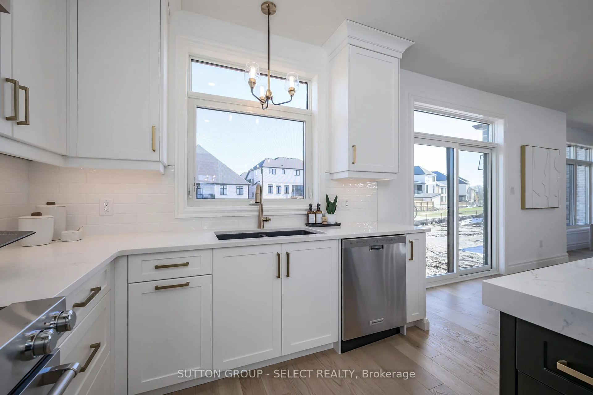 Photo 11 of 210 Harvest Lane, Thames Centre, Dorchester — HOMEH