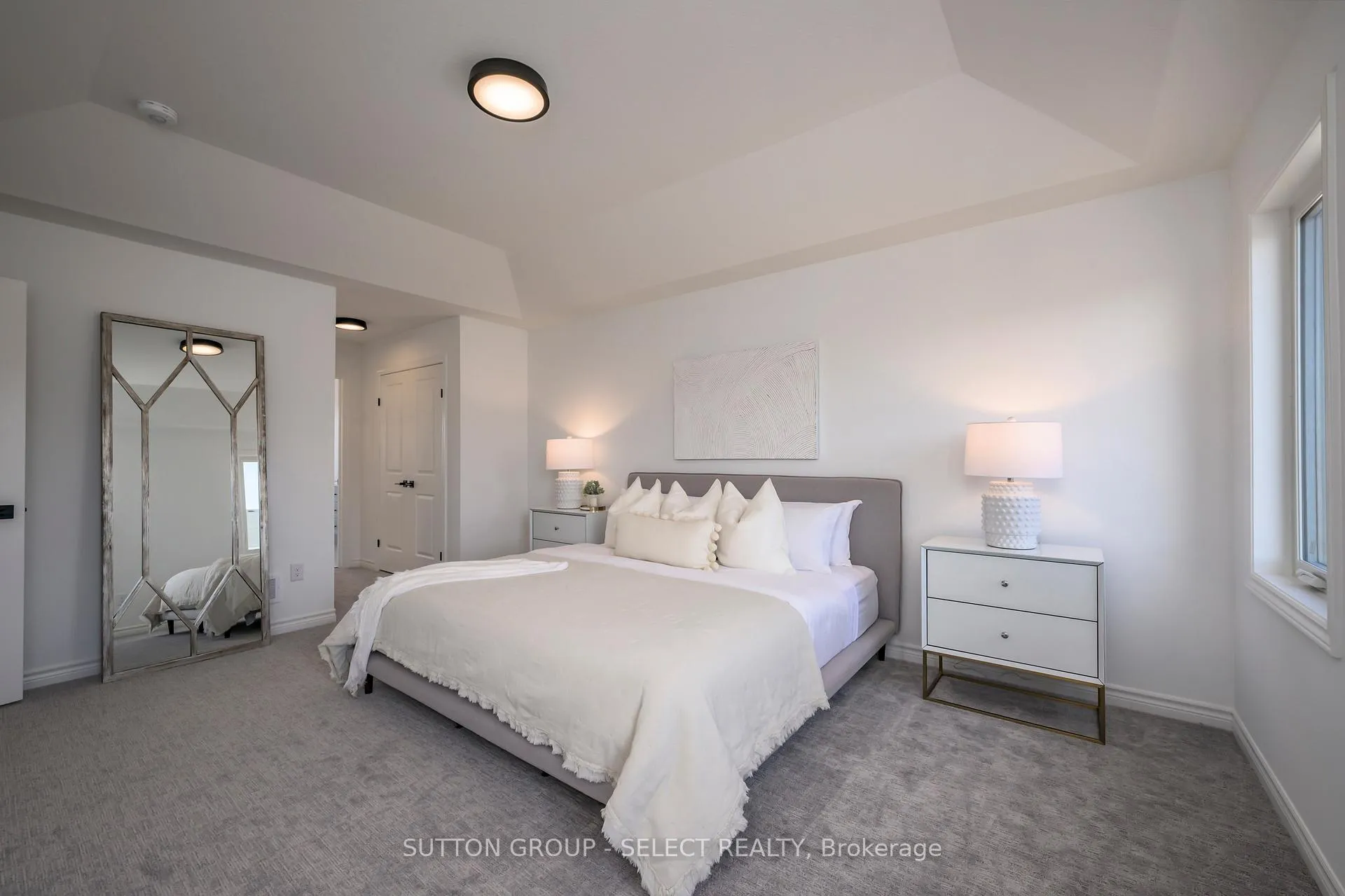 Photo 26 of 210 Harvest Lane, Thames Centre, Dorchester — HOMEH