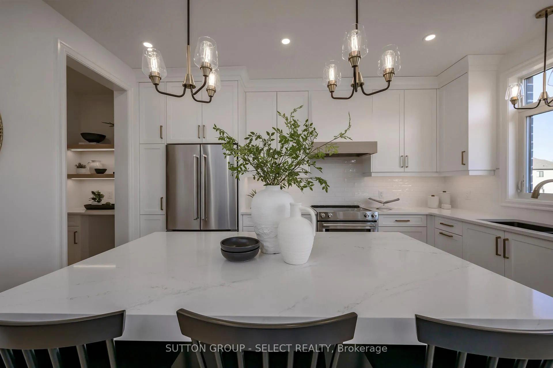 Photo 45 of 210 Harvest Lane, Thames Centre, Dorchester — HOMEH