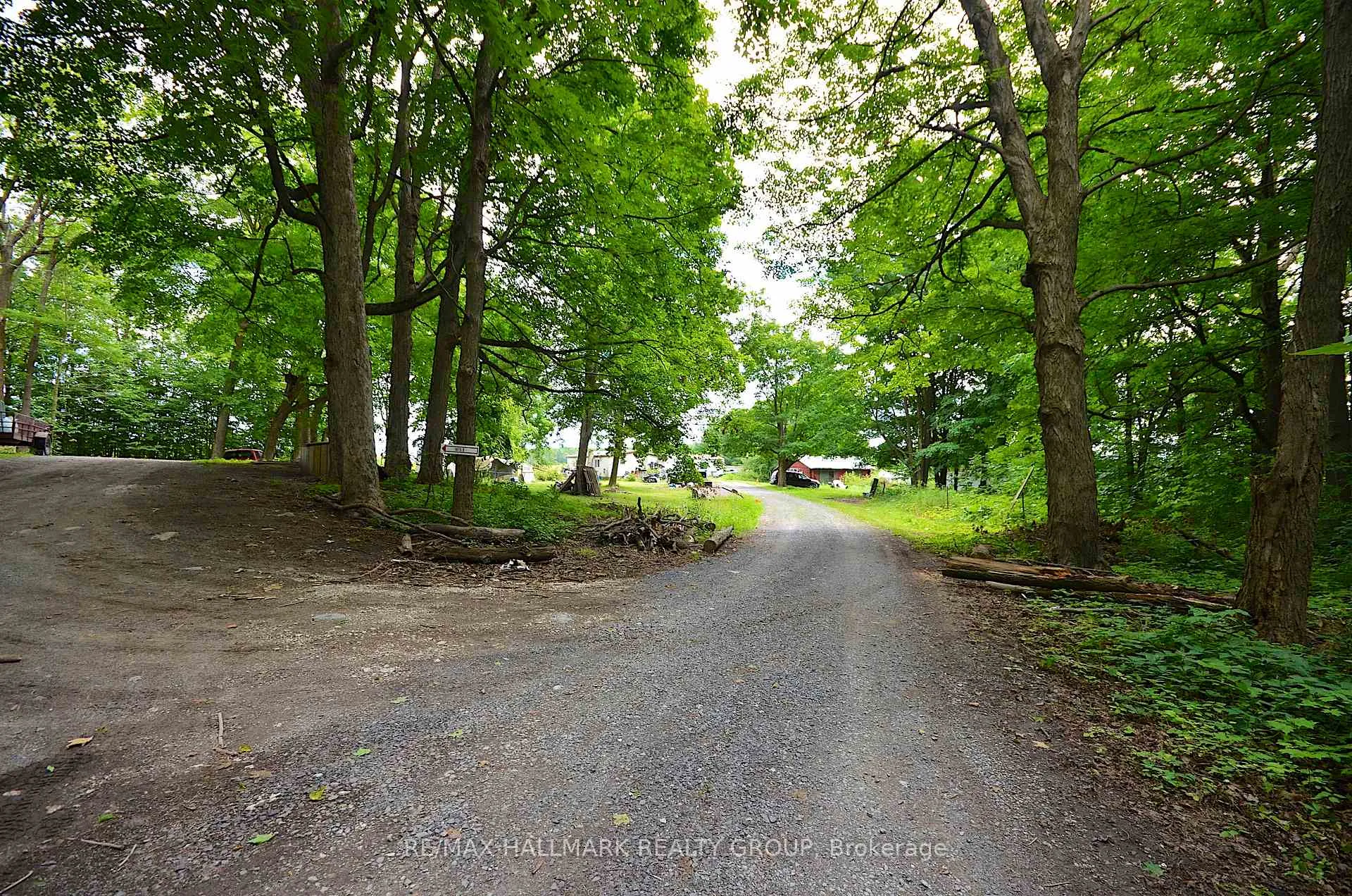 Photo 37 of 1675 Dunning Road, Ottawa, Cumberland West — HOMEH