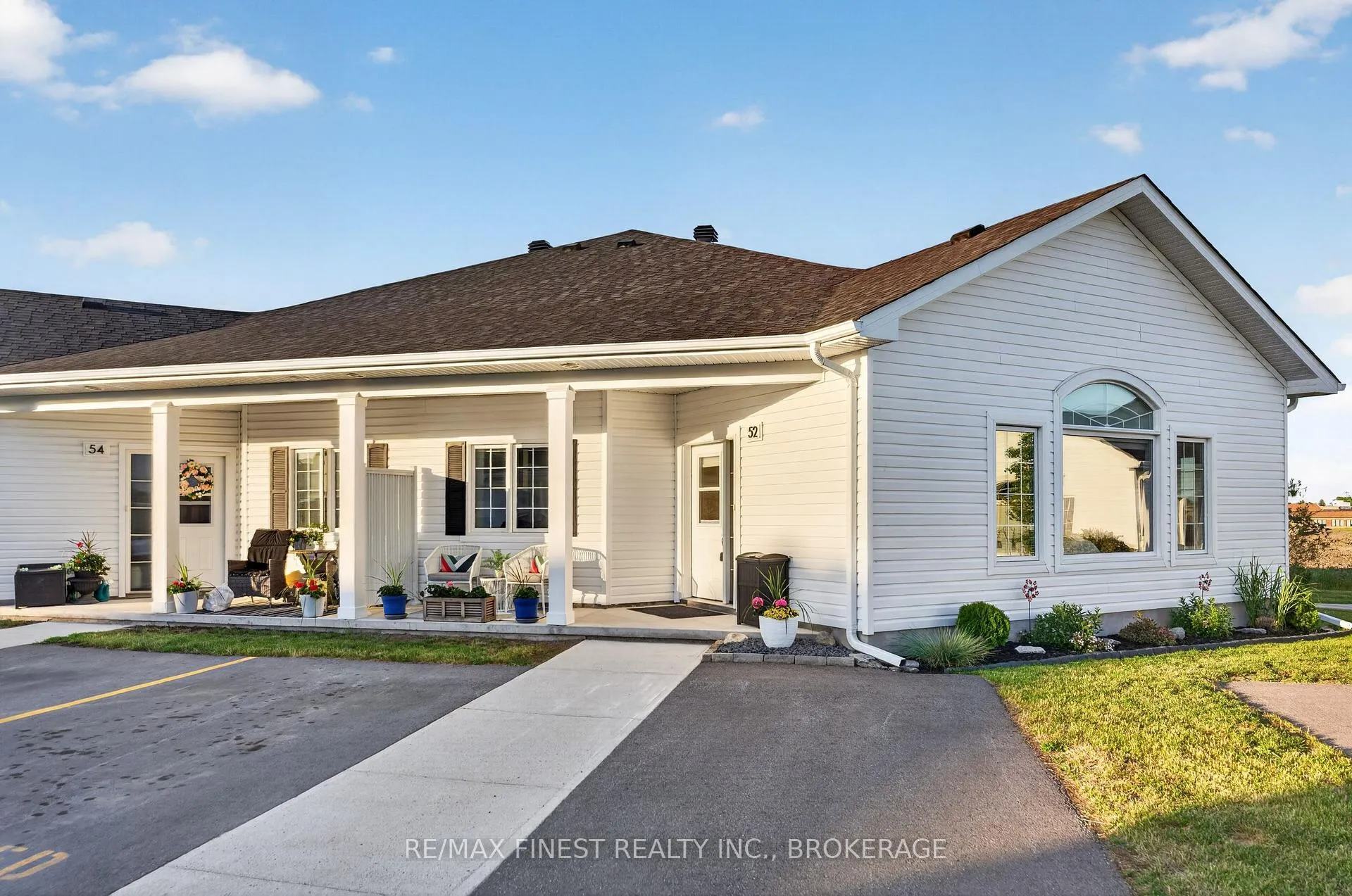 Photo 1 of Unit 90, 52 Lowry Place, Loyalist, Amherstview — HOMEH
