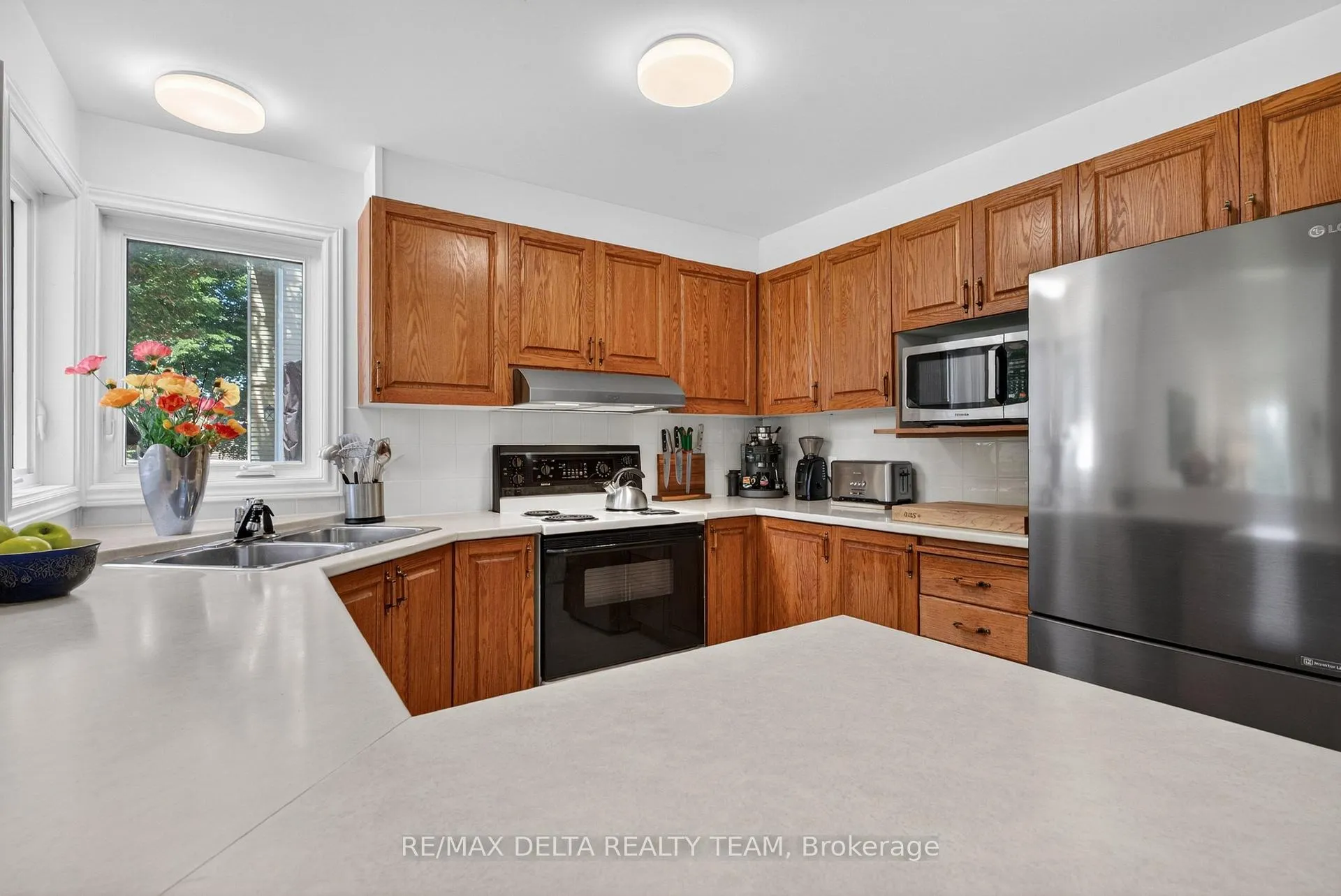 Photo 19 of 664 Thicket Way, Ottawa, Fallingbrook/Gardenway South — HOMEH