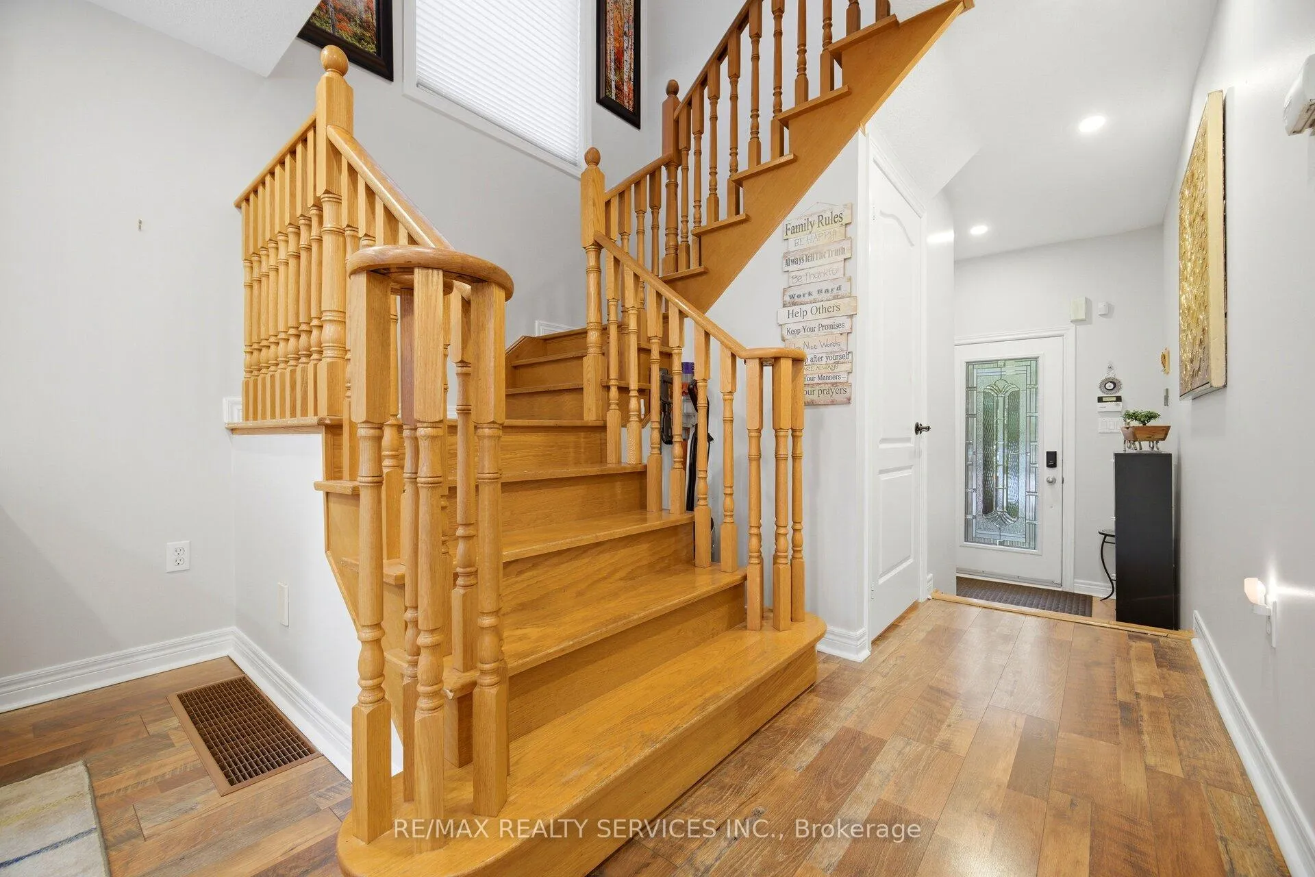 Photo 19 of 45 Sewells Lane, Brampton, Fletcher's Meadow — HOMEH