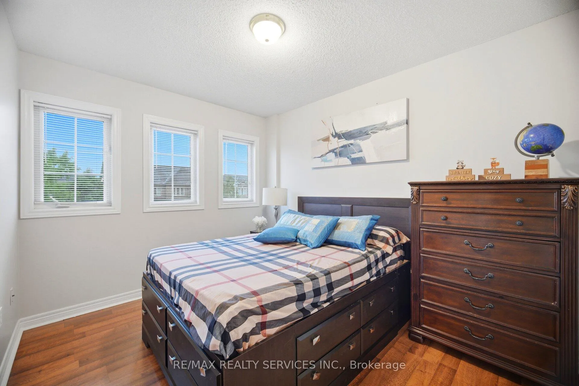 Photo 25 of 45 Sewells Lane, Brampton, Fletcher's Meadow — HOMEH