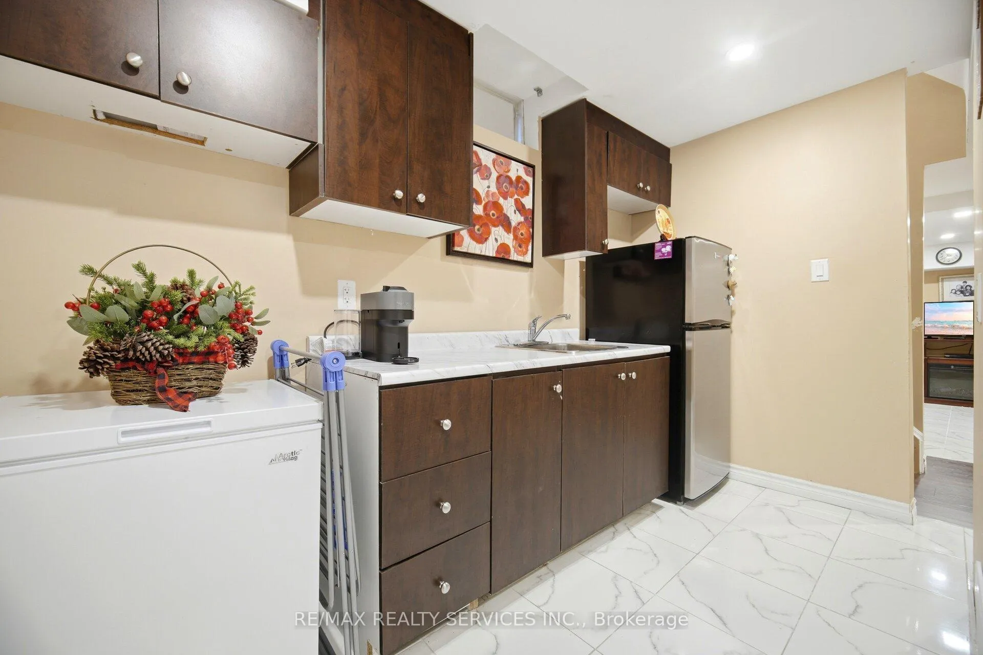 Photo 33 of 45 Sewells Lane, Brampton, Fletcher's Meadow — HOMEH