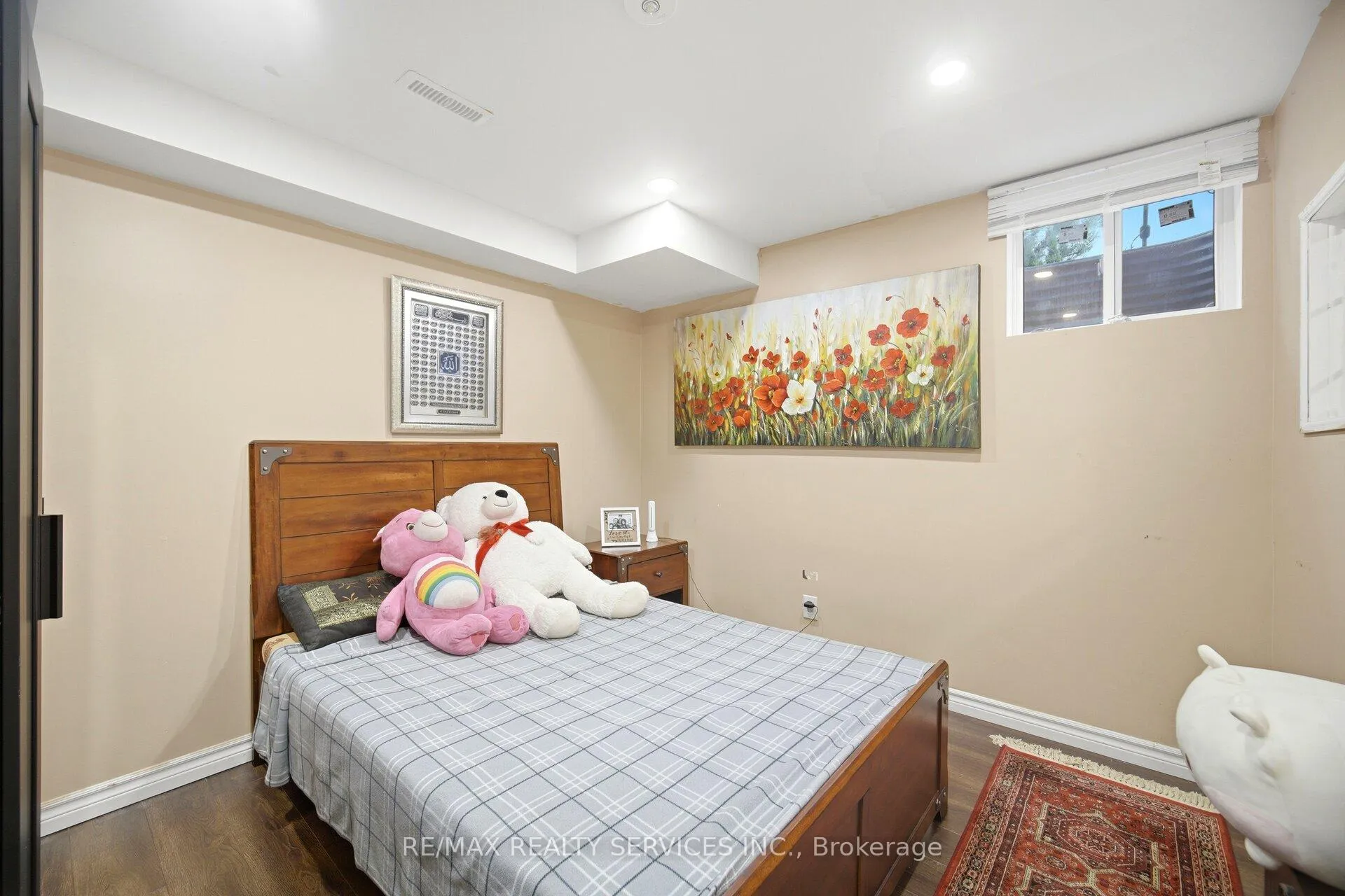 Photo 35 of 45 Sewells Lane, Brampton, Fletcher's Meadow — HOMEH
