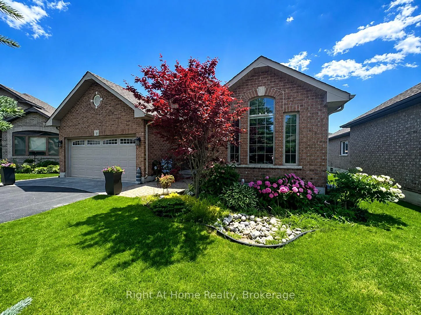 Photo 1 of 22 Lavender Place, Belleville, Belleville Ward — HOMEH