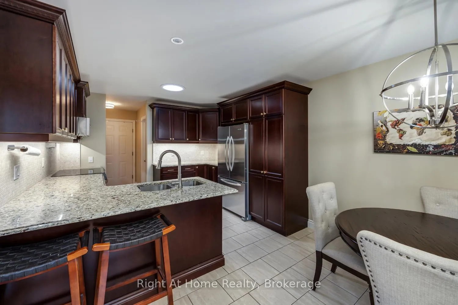 Photo 7 of 22 Lavender Place, Belleville, Belleville Ward — HOMEH