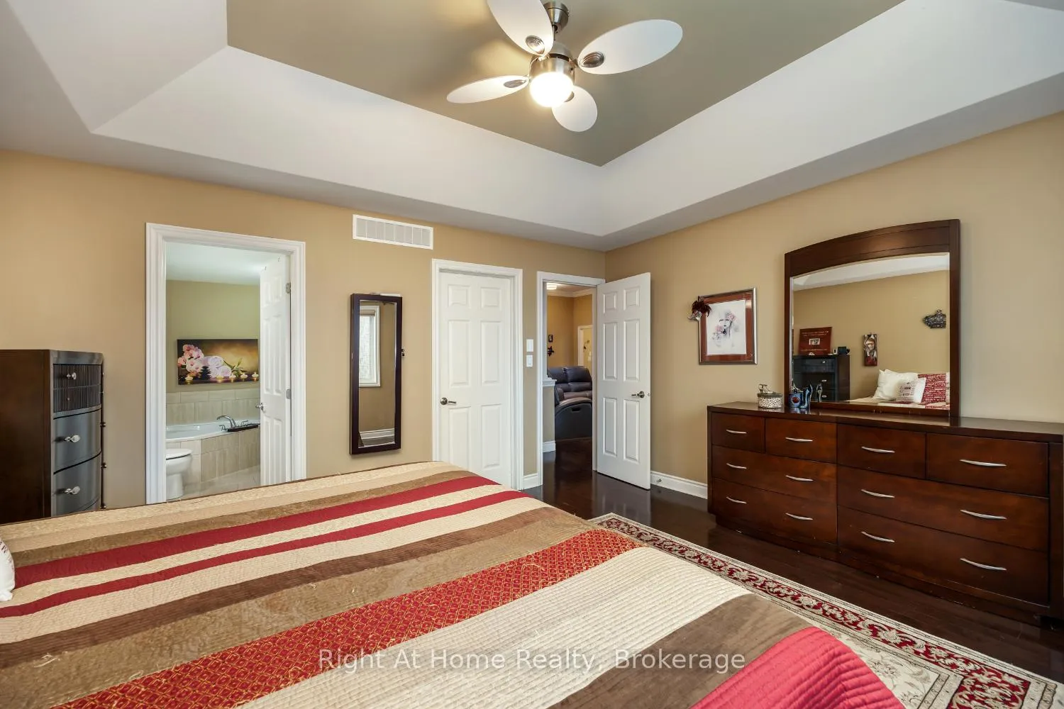 Photo 15 of 22 Lavender Place, Belleville, Belleville Ward — HOMEH