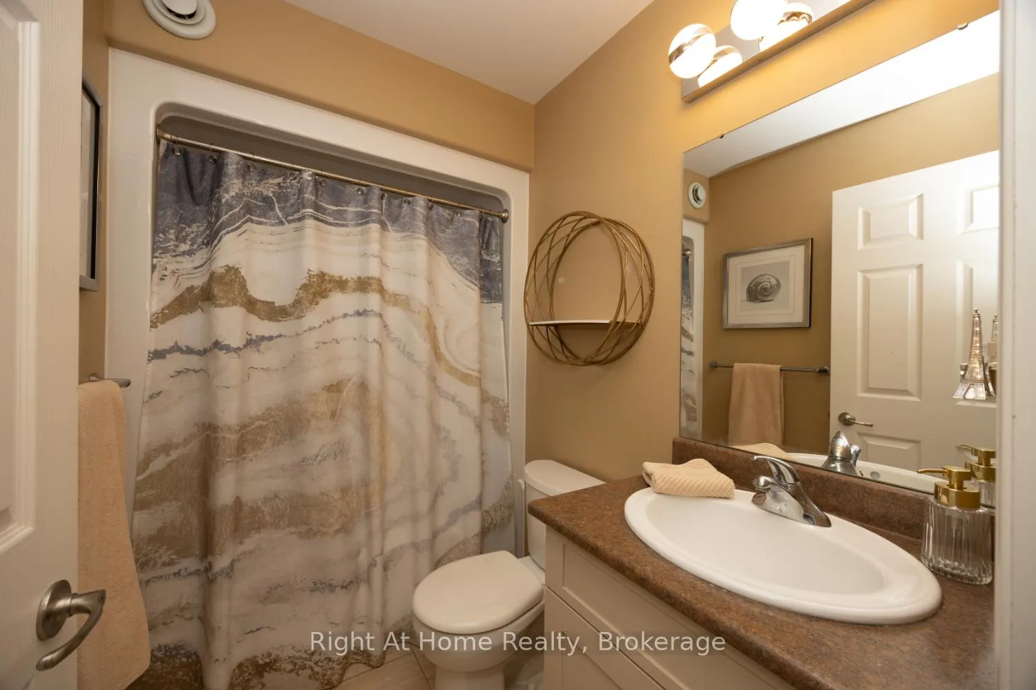 Photo 20 of 22 Lavender Place, Belleville, Belleville Ward — HOMEH