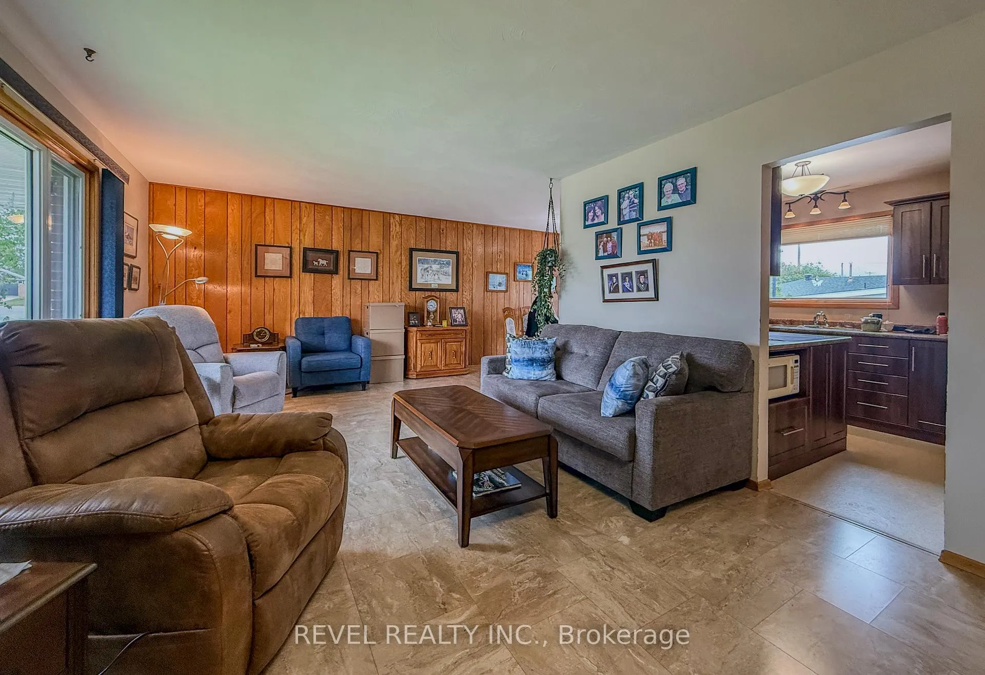 Photo 8 of 121 Hellen Avenue, Timmins, SP - Main Area — HOMEH