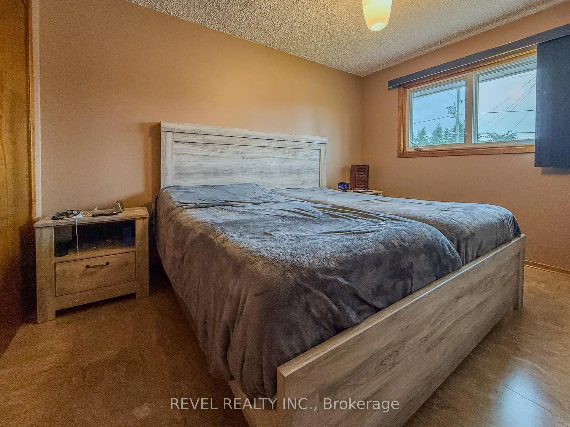 Photo 12 of 121 Hellen Avenue, Timmins, SP - Main Area — HOMEH
