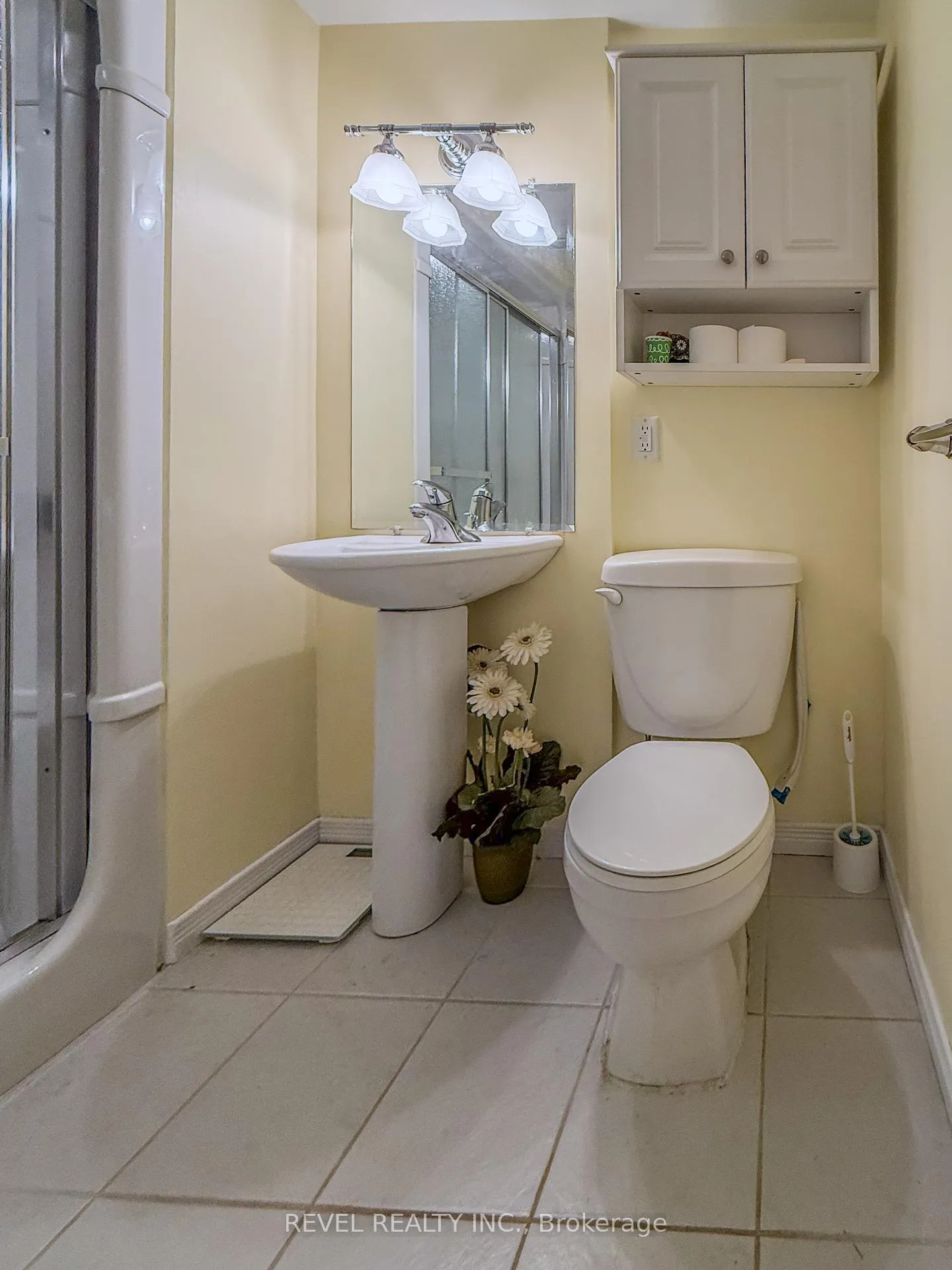Photo 19 of 121 Hellen Avenue, Timmins, SP - Main Area — HOMEH