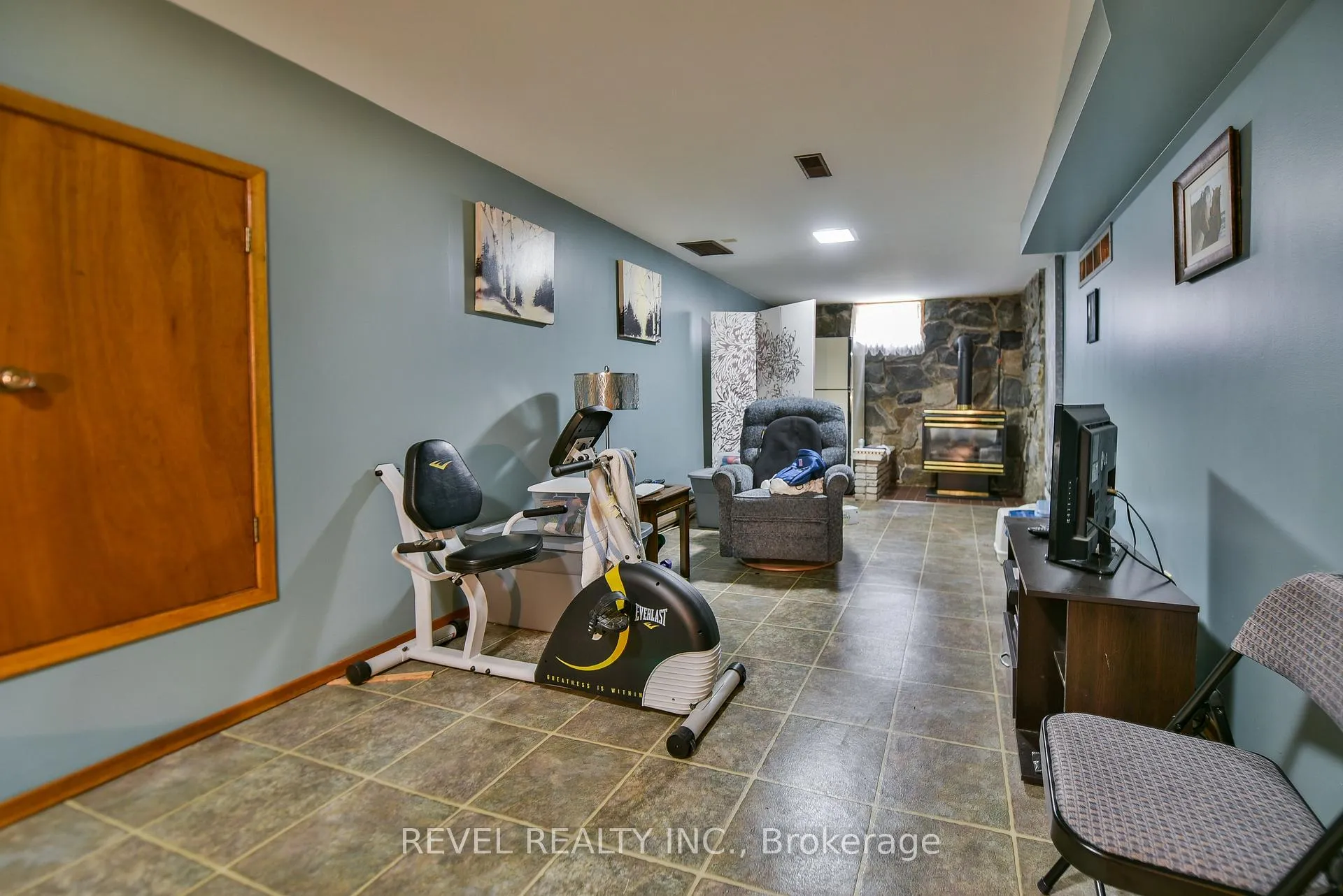 Photo 21 of 121 Hellen Avenue, Timmins, SP - Main Area — HOMEH