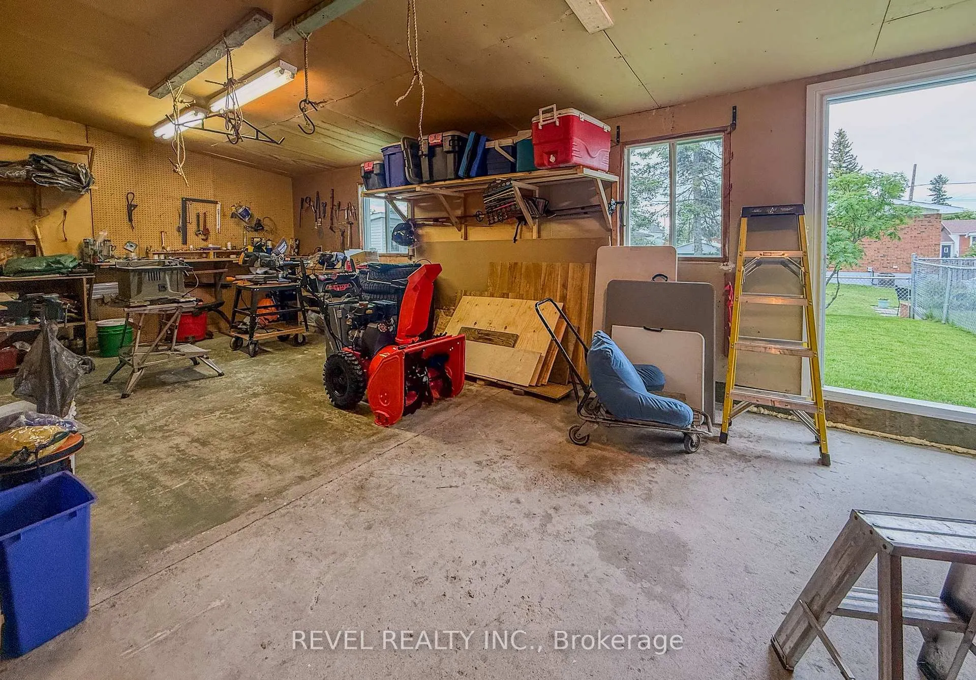 Photo 25 of 121 Hellen Avenue, Timmins, SP - Main Area — HOMEH