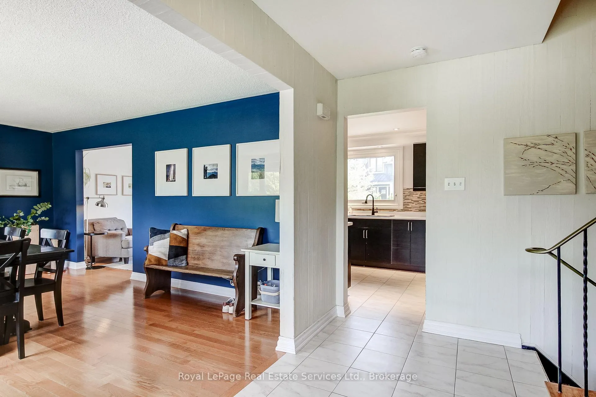 Photo 17 of 453 Warminster Drive, Oakville, West — HOMEH
